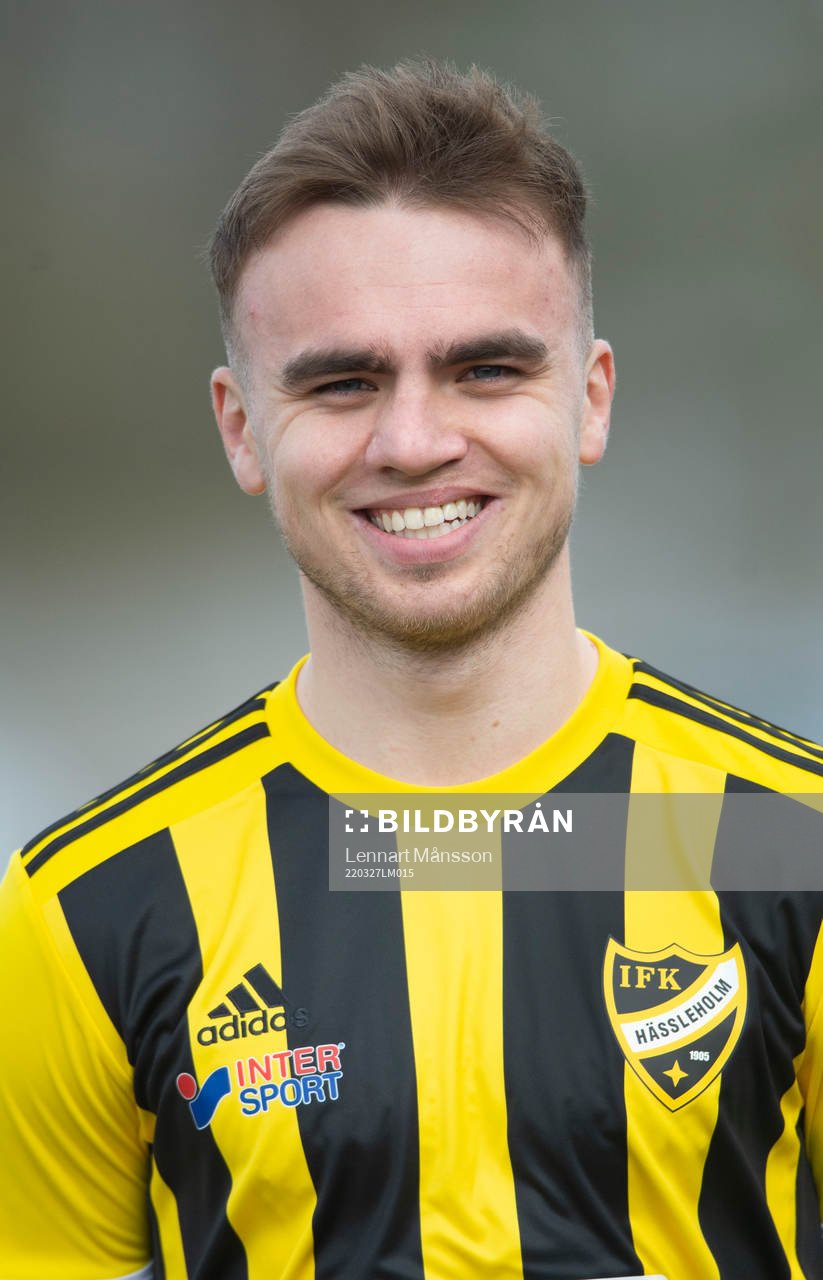 IFK Hässleholms Ludvig Hegdal i A-truppen, lagbild och