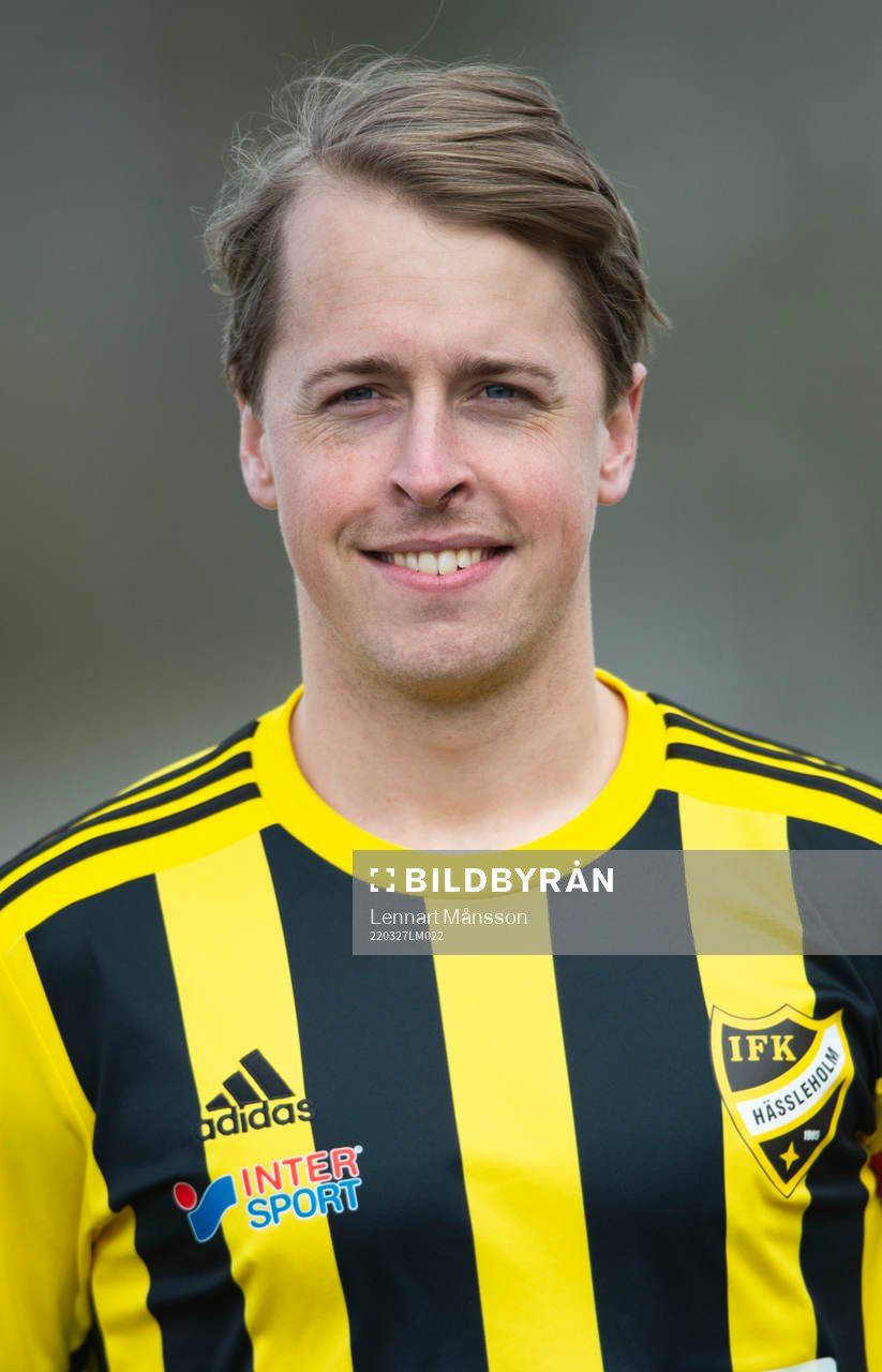 IFK Hässleholms Robin Strömberg i A-truppen, lagbild och porträtt i Hässleholm, i Hässleholm 27 mars 2022.