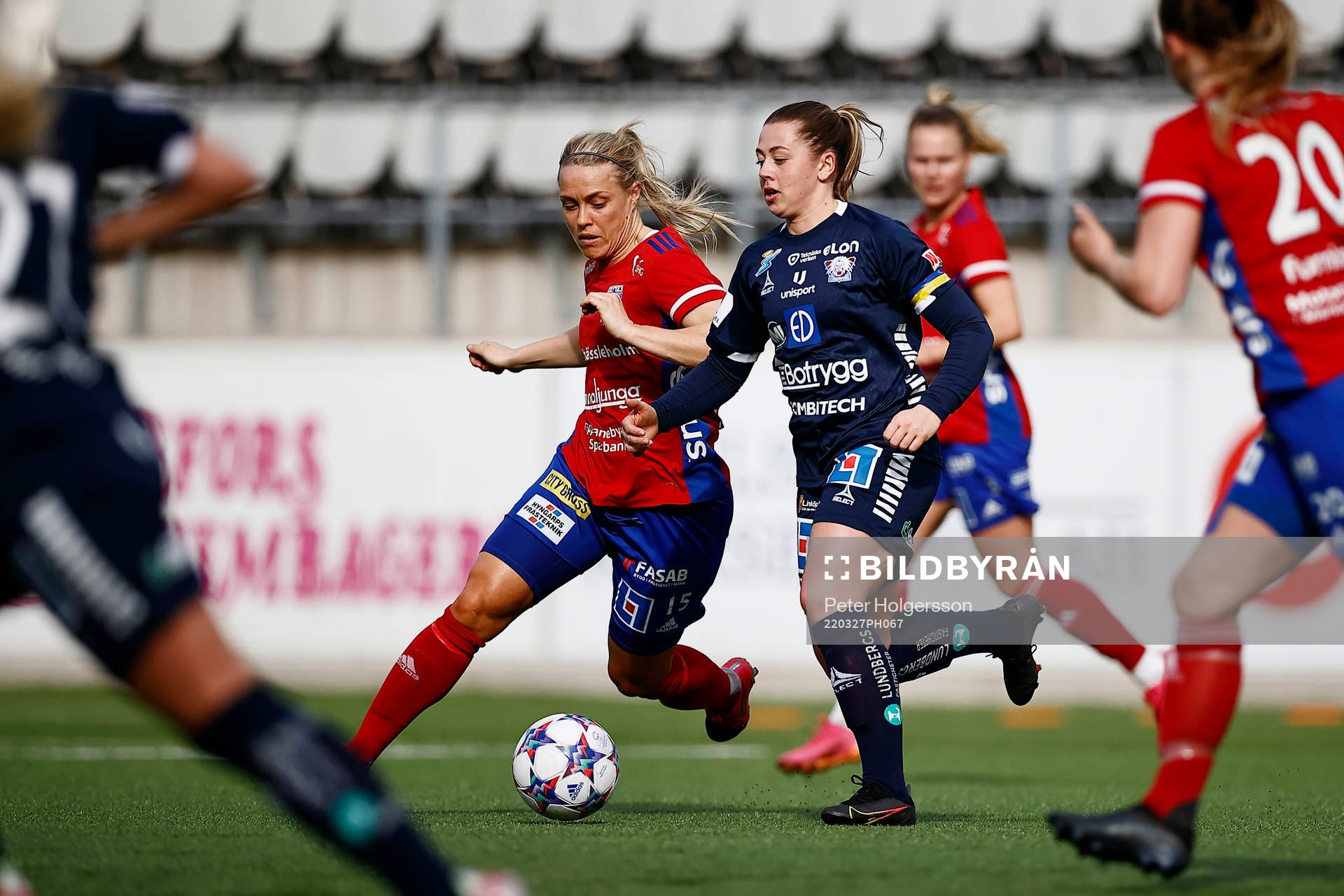 Vittsjös Nellie Persson och Linköpings Cornelia Kapocs
