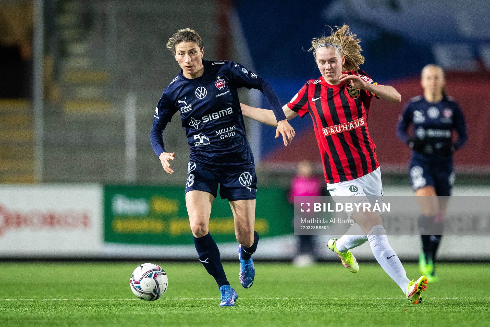 Rosengårds Bianca Schmidt och Brommapojkarnas Klara Andrup