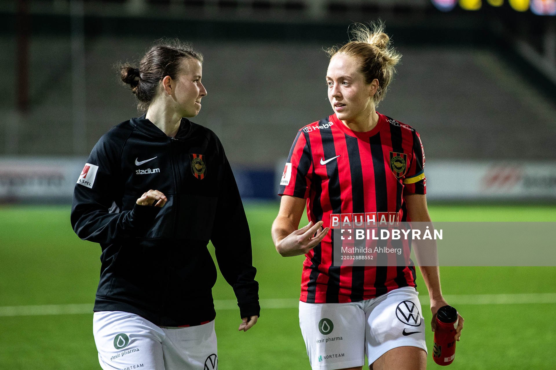 Brommapojkarnas Frida Boriero och Alice Ahlberg