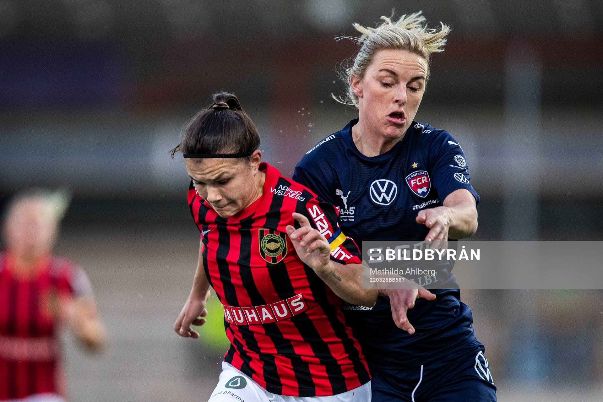 Brommapojkarnas Alexsandra Lobanova och Rosengårds Mimmi