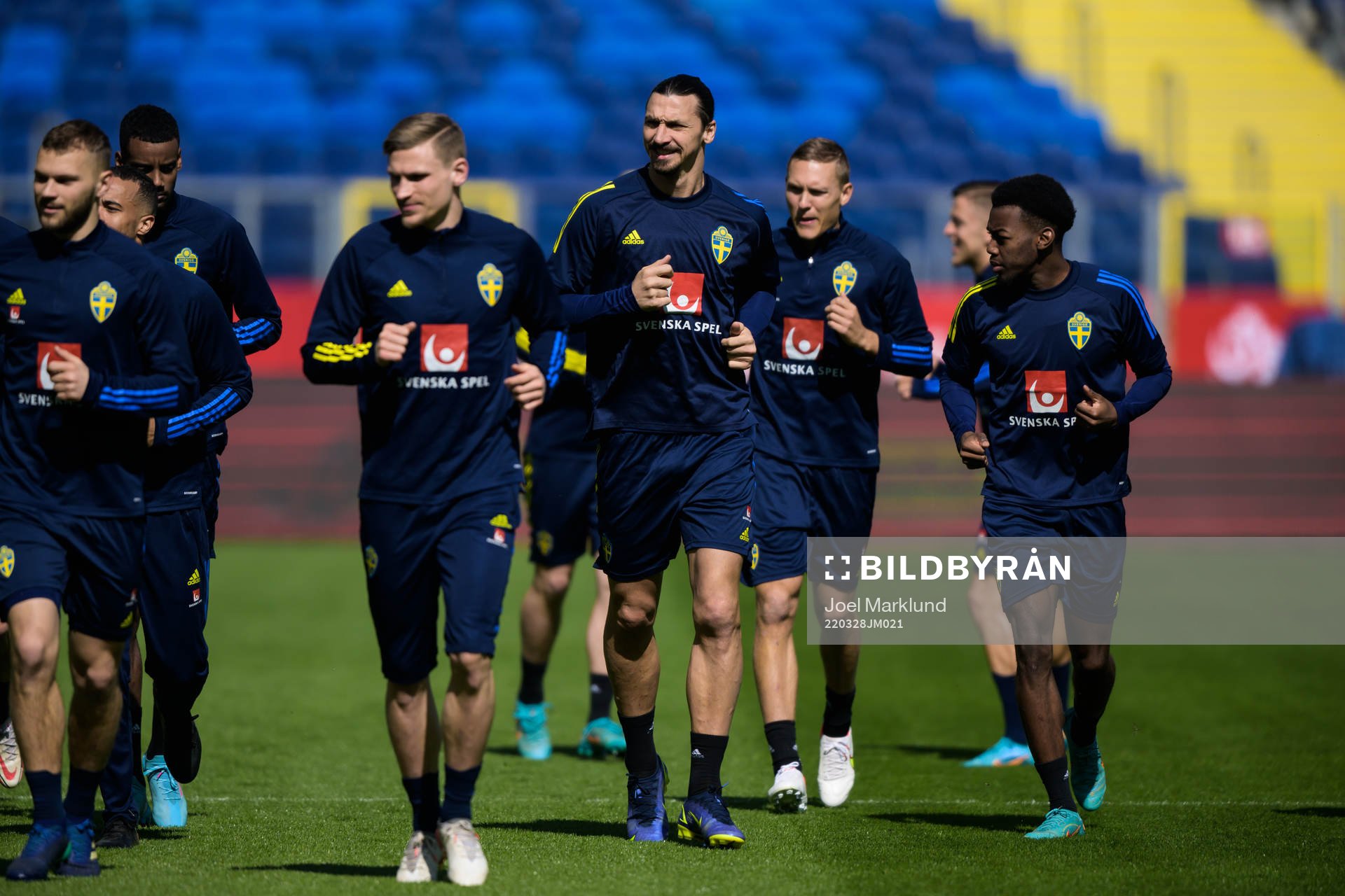 Zlatan Ibrahimovic and Anthony Elanga of the Swedish