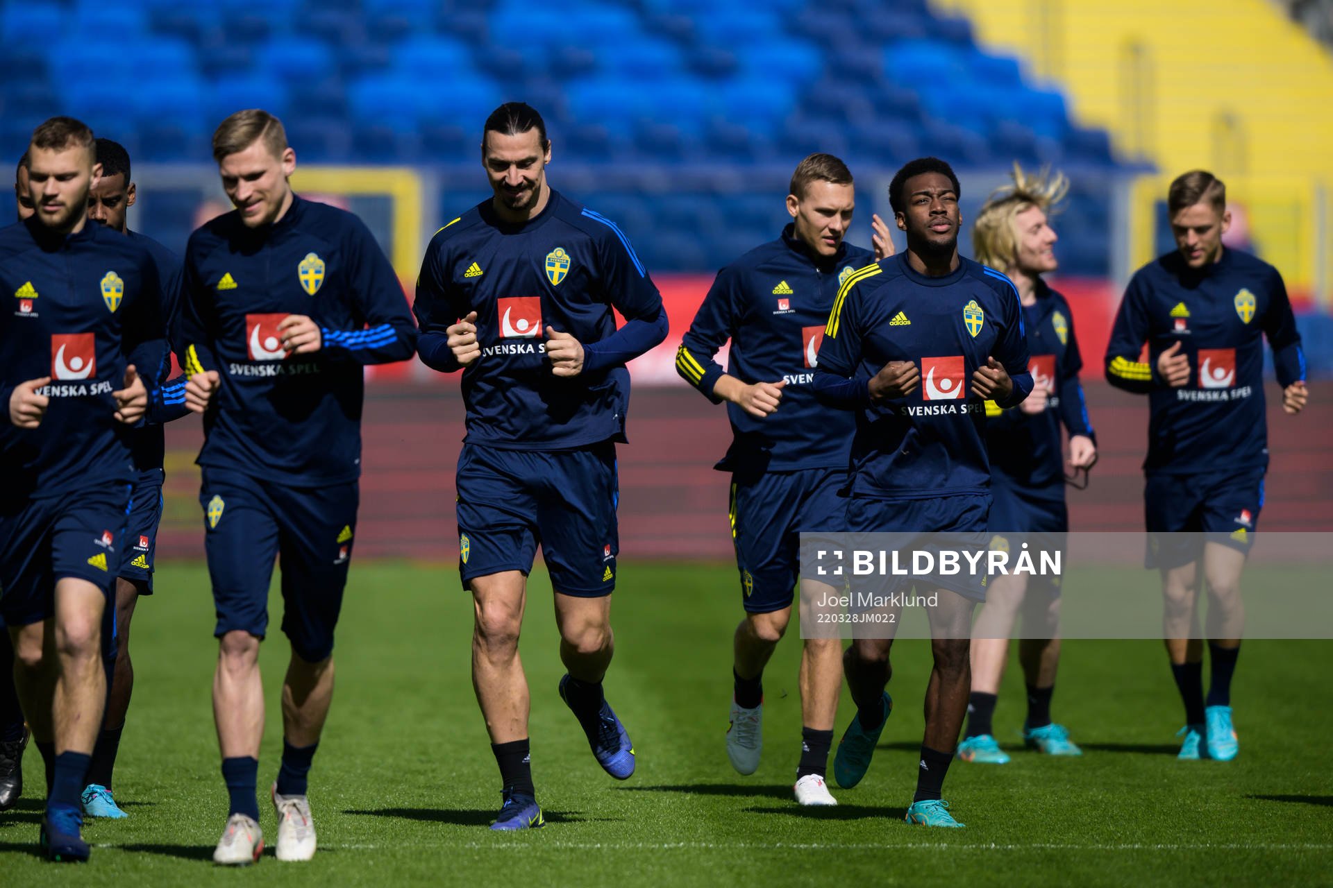 Zlatan Ibrahimovic and Anthony Elanga of the Swedish