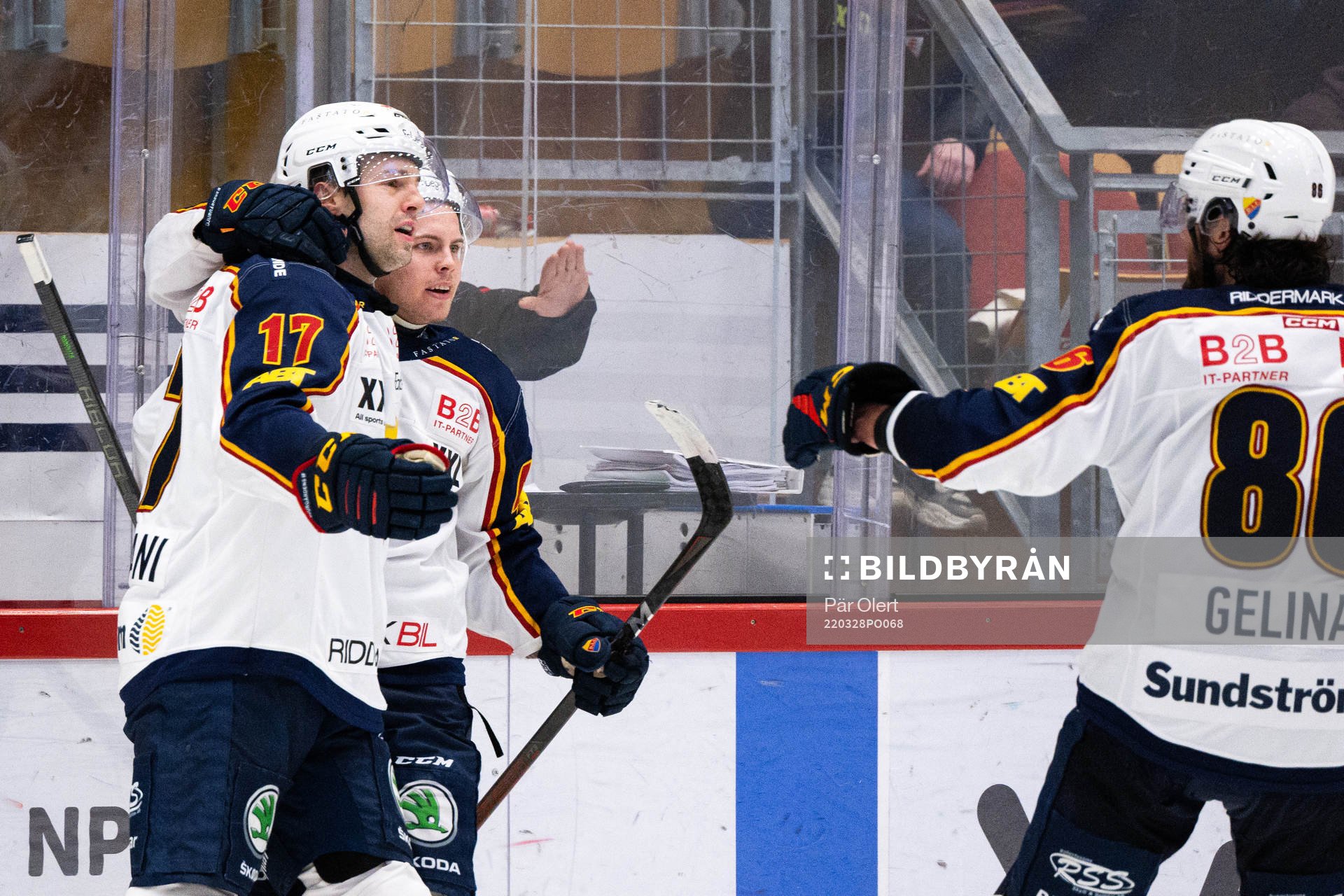 Djurgårdens Marc-Andre Gragnani och Tim Söderlund jublar