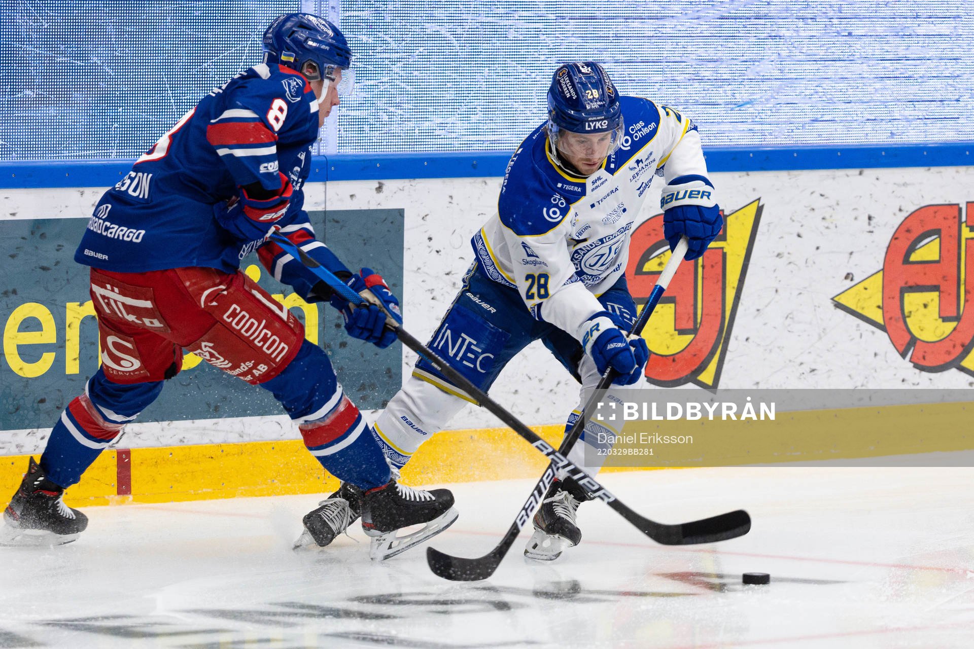 Oskarshamns Fredrik Olofsson och Leksands Justin Kloos