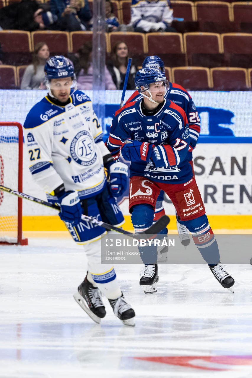 Oskarshamns Jonas Engström jublar