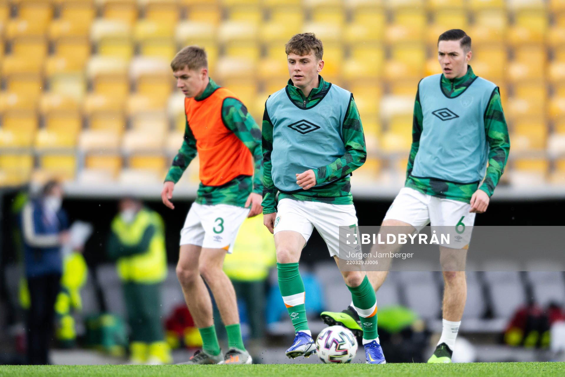 Joel Bagan , Gavin Kilkenny and Conor Coventry of Ireland ahead of the UEFA European Under-21 Qualifier football match between Sweden and Ireland on March 29, 2022 in Borås.
