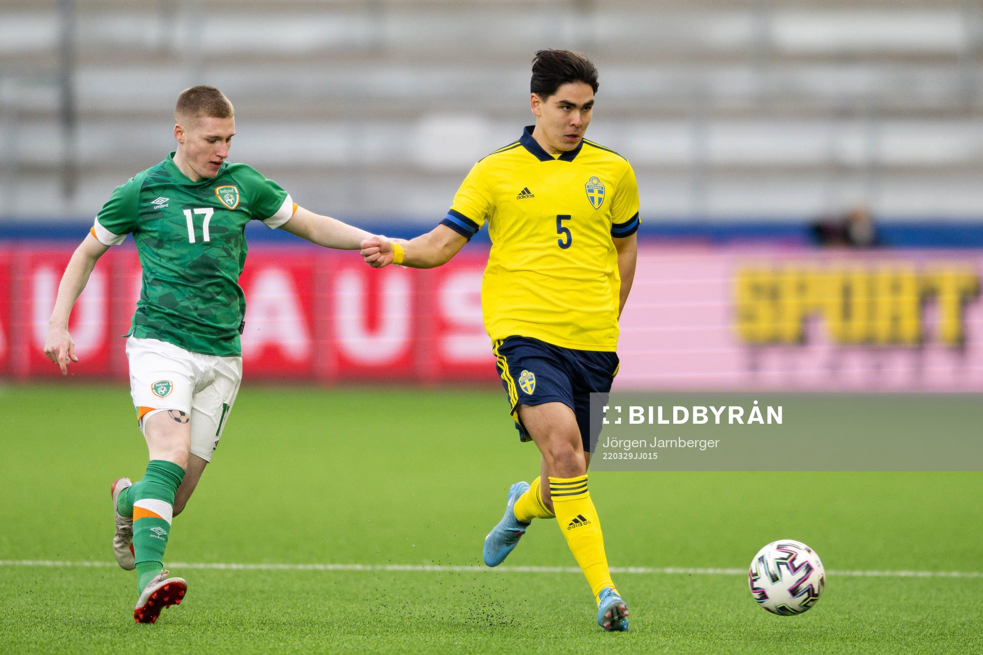 Ross Tierney of Ireland and Eric Kahl of Sweden