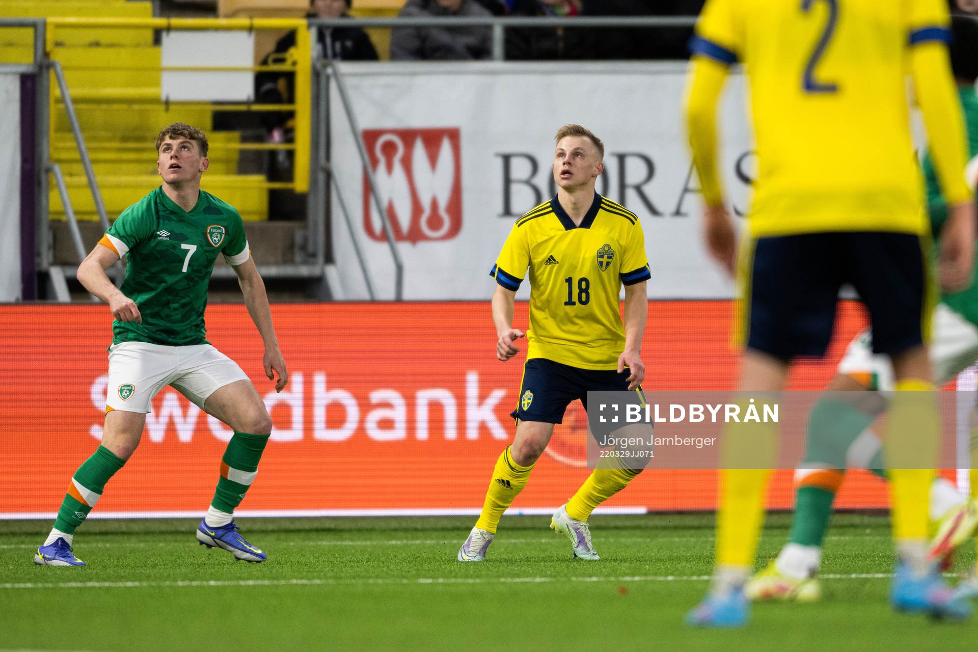 Gavin Kilkenny of Ireland and Isak Jansson of Sweden