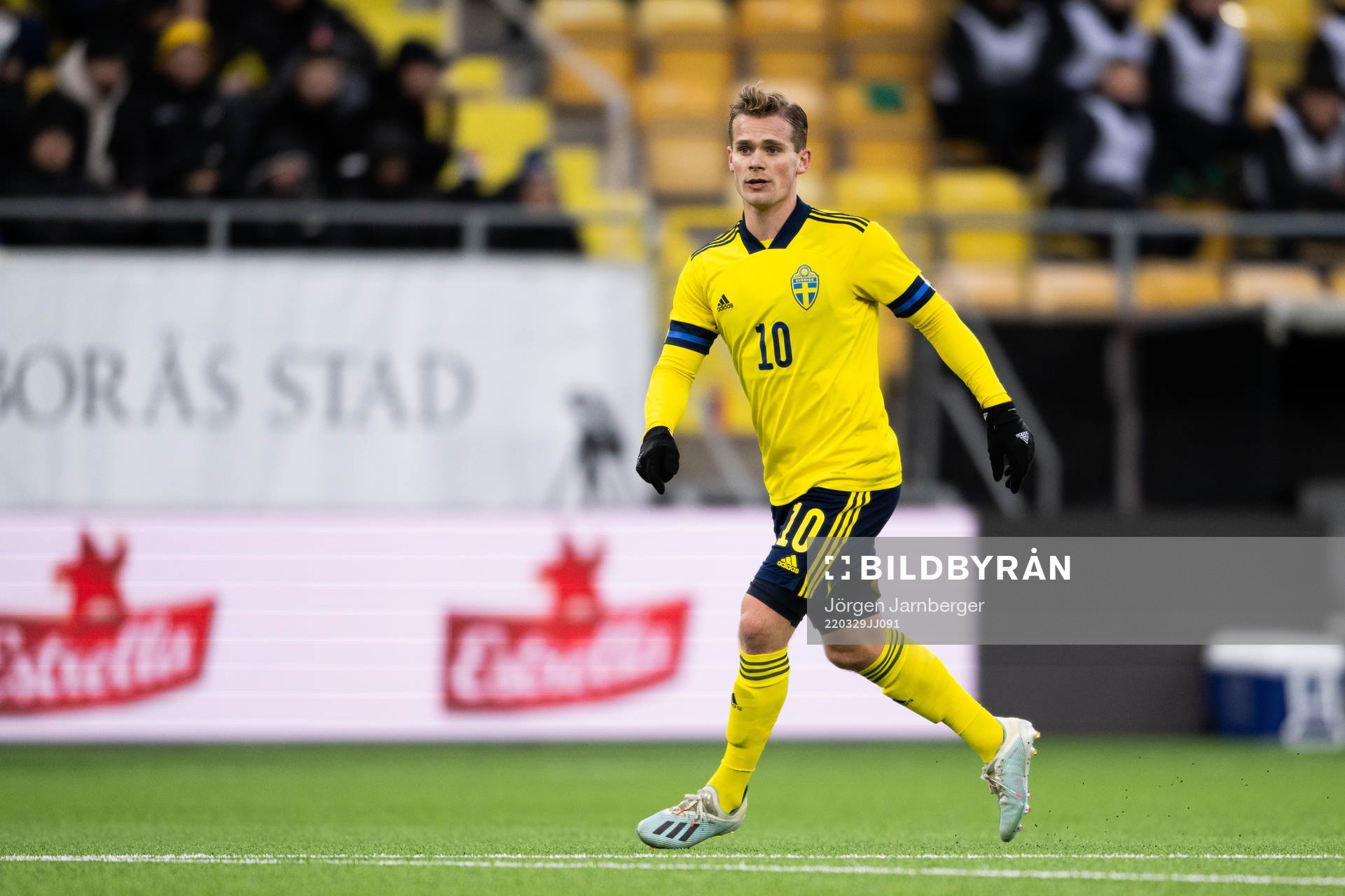 Hampus Finndell of Sweden