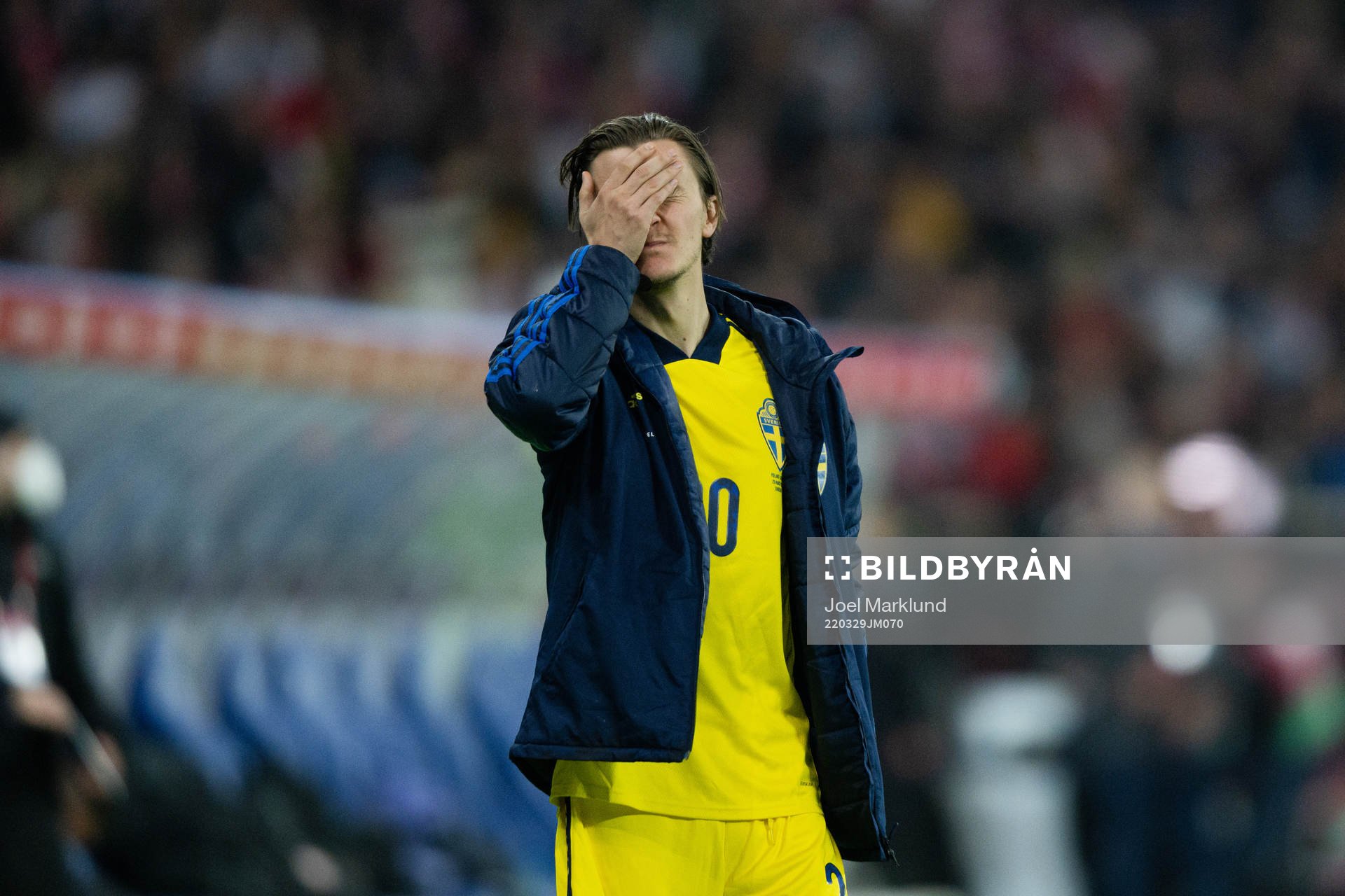 Kristoffer Olsson of Sweden looks dejected