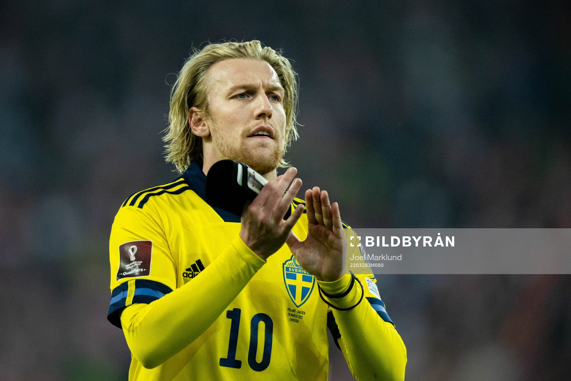 Emil Forsberg of Sweden looks dejected
