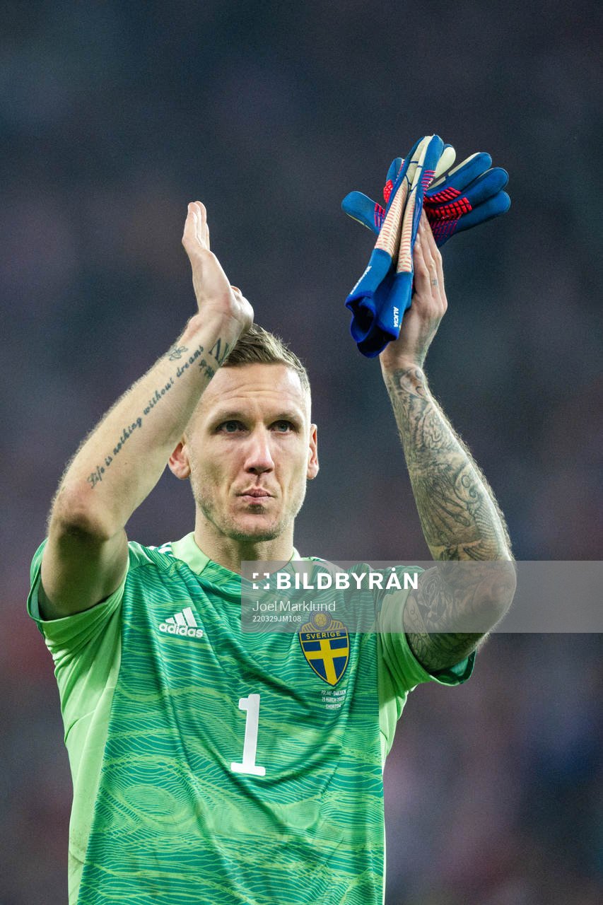 Goalkeeper Robin Olsen of Sweden looks dejected