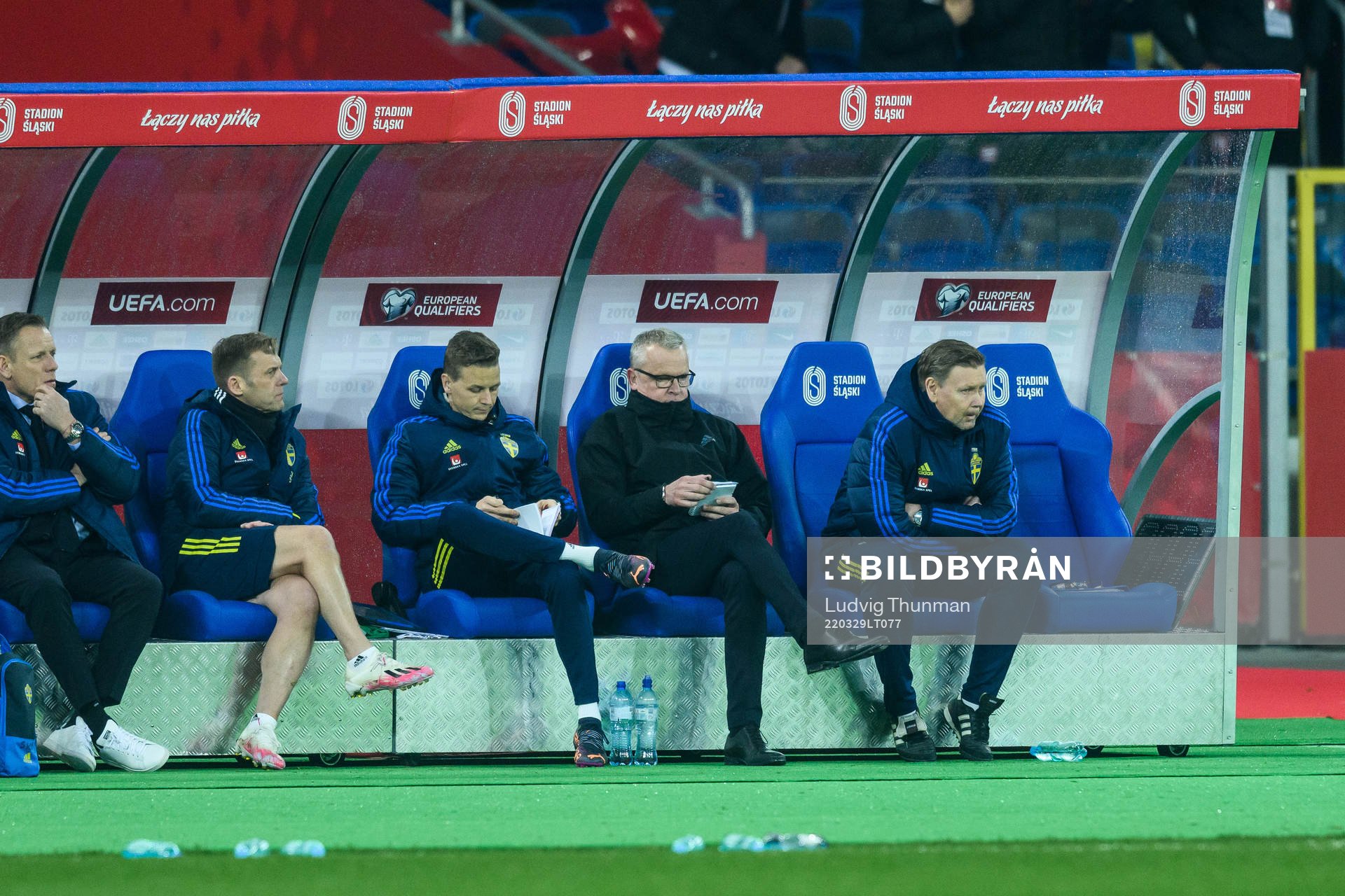 head coach Janne Andersson and assistant coach Peter