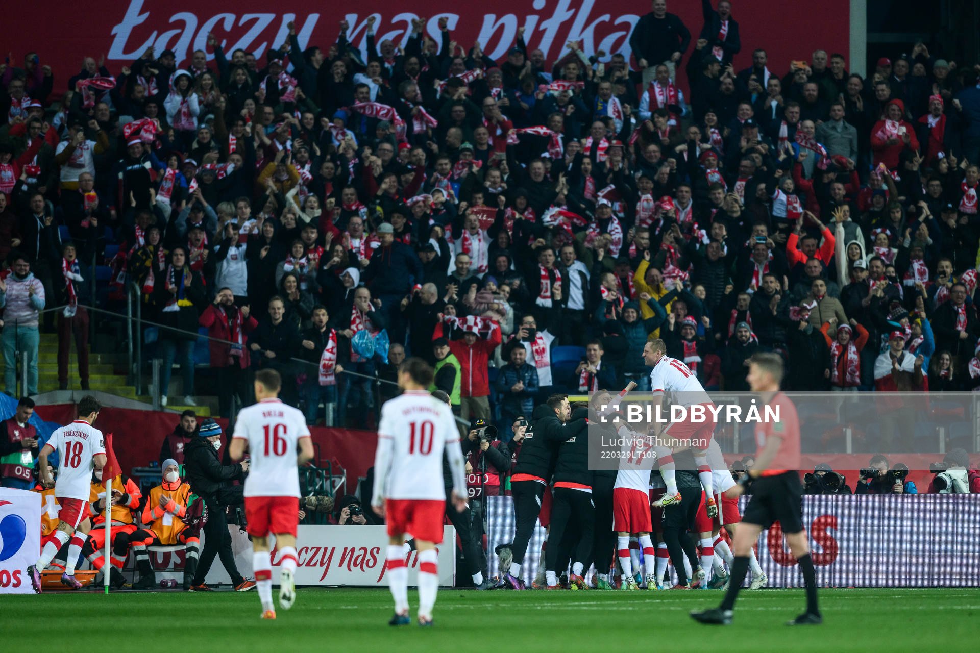 Piotr Zielinski of Poland celebrates with teammates