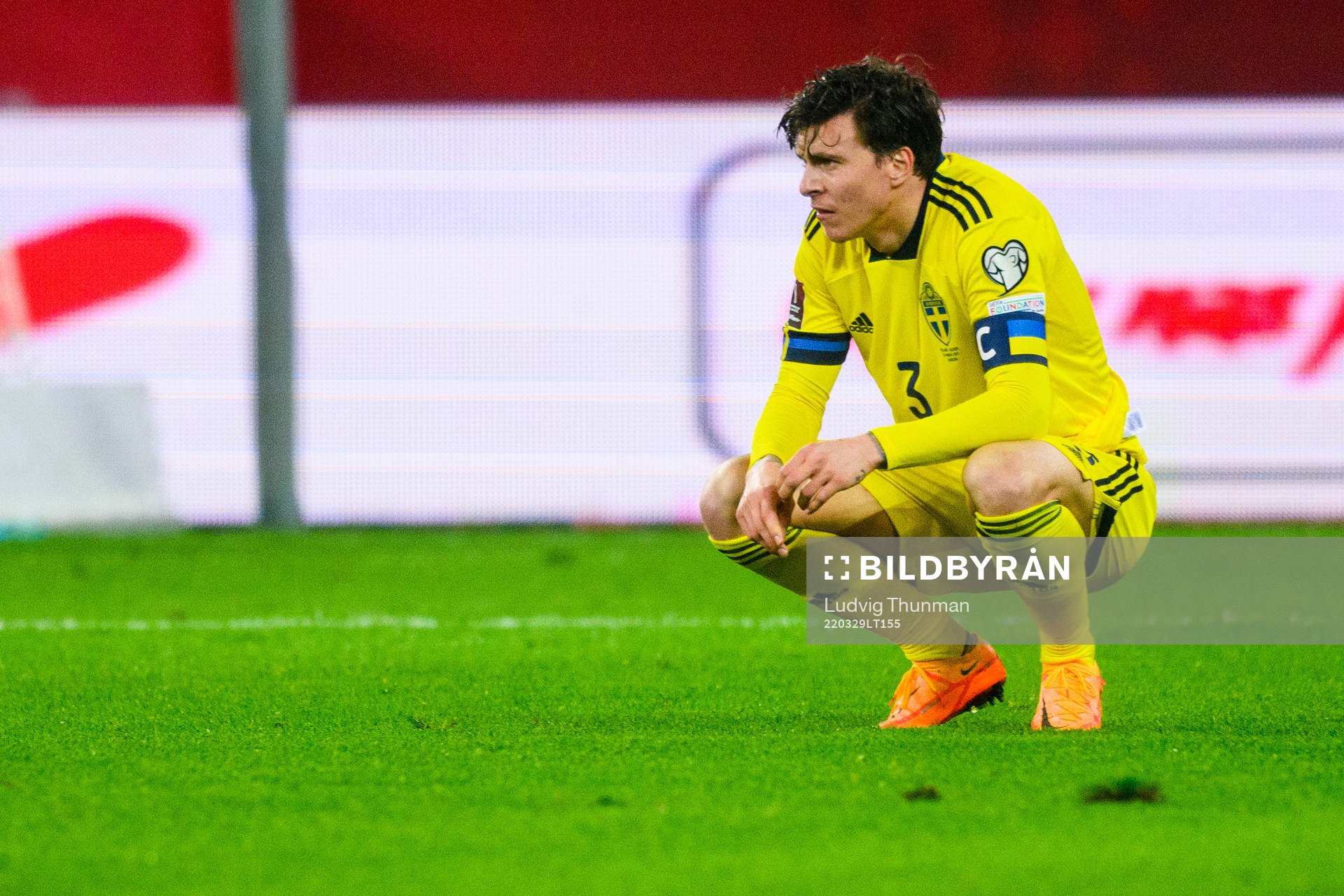 Victor Nilsson Lindelöf of Sweden looks dejected