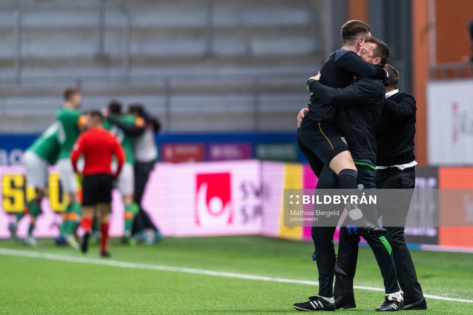 goalkeeper Brian Maher of Ireland celebrate after Tyreik Wright (not pictured scored 0-2 during the UEFA European Under-21 Qualifier football match between Sweden and Ireland on March 29, 2022 in Borås.