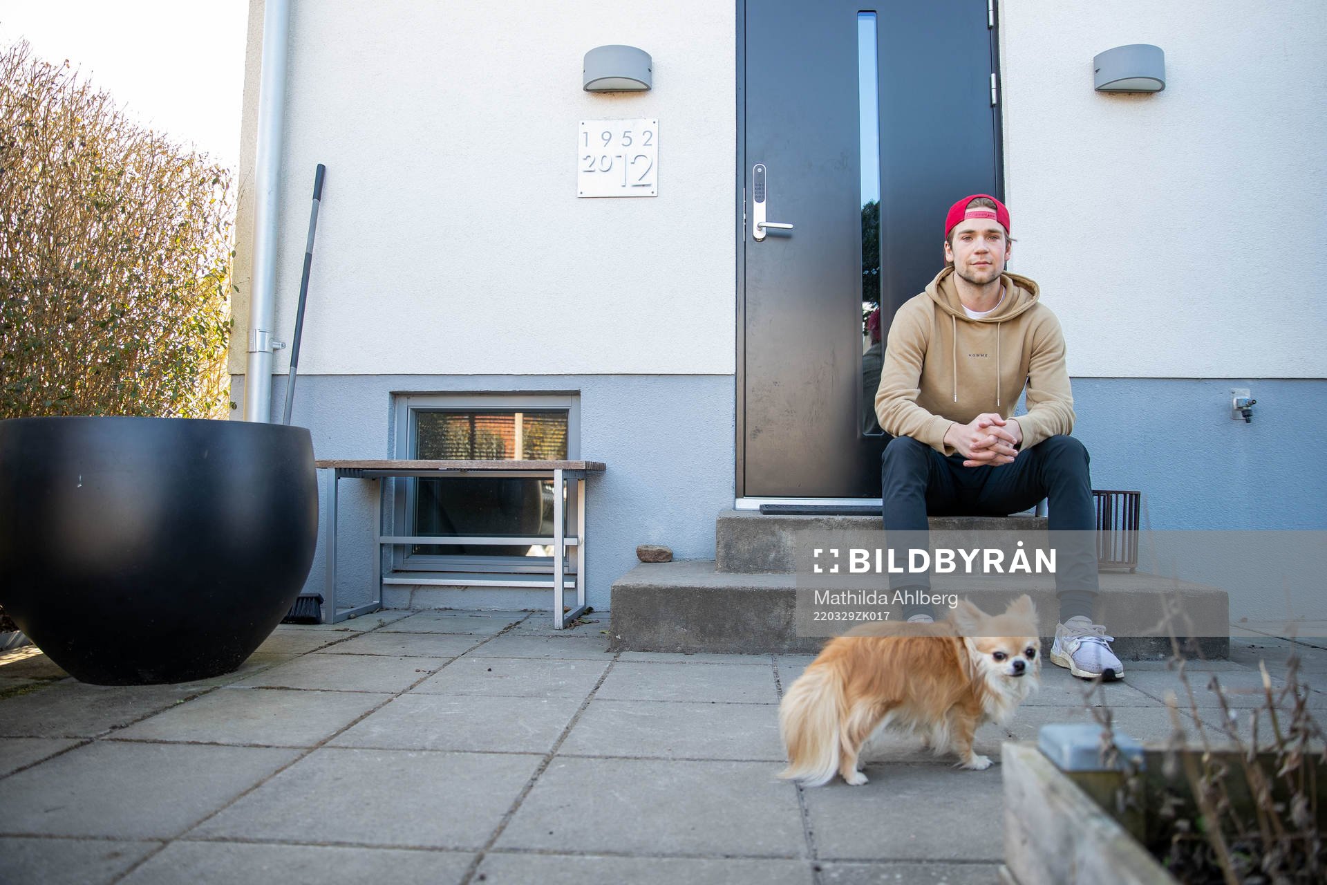 Lucas Ekeståhl-Jonsson och hunden Levi