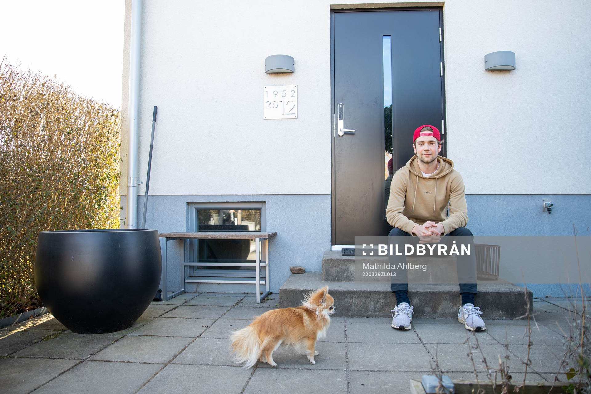 Lucas Ekeståhl-Jonsson och hunden Levi