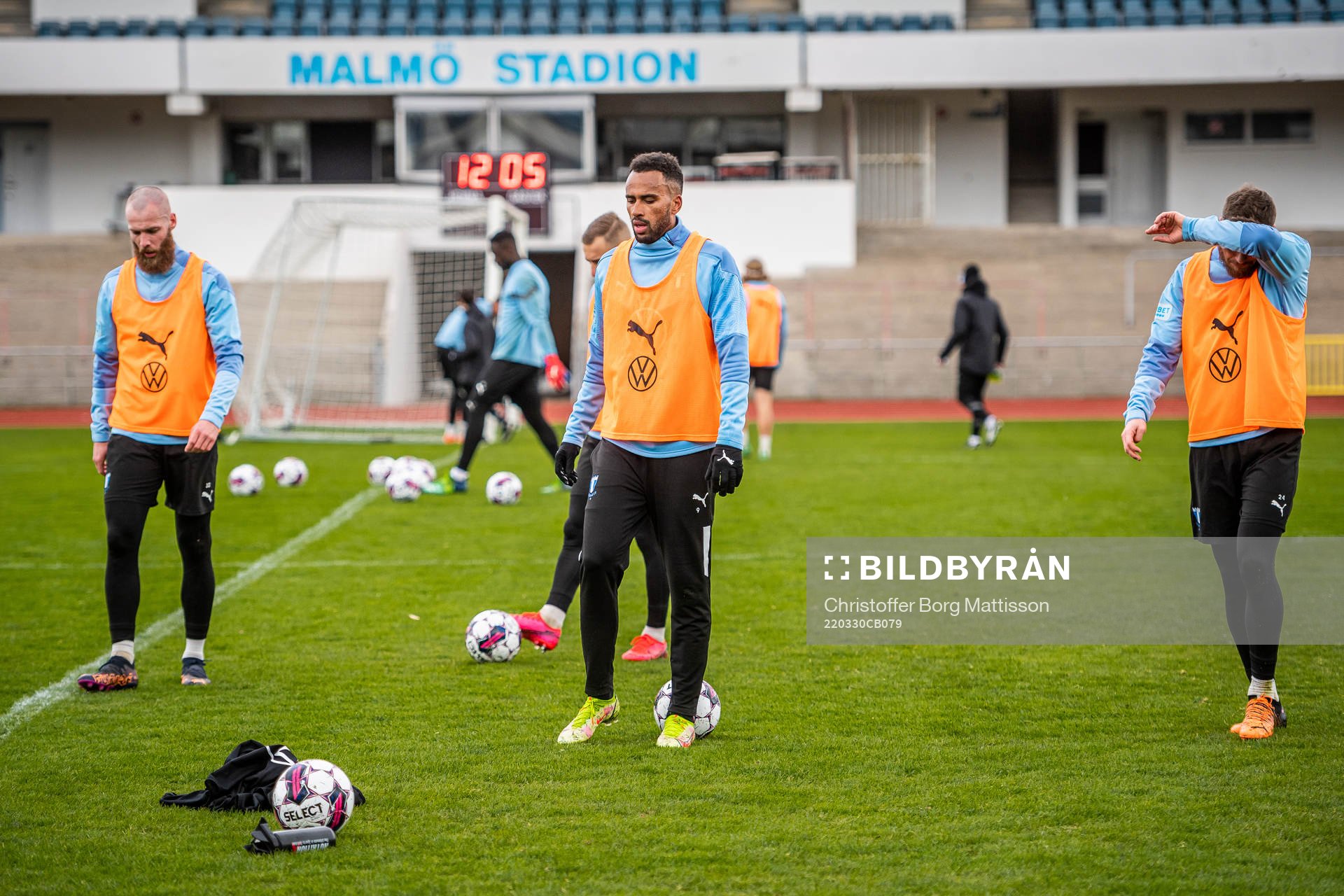 Jo Inge Berget, Isaac Kiese Thelin och Lasse Nielsen deppar