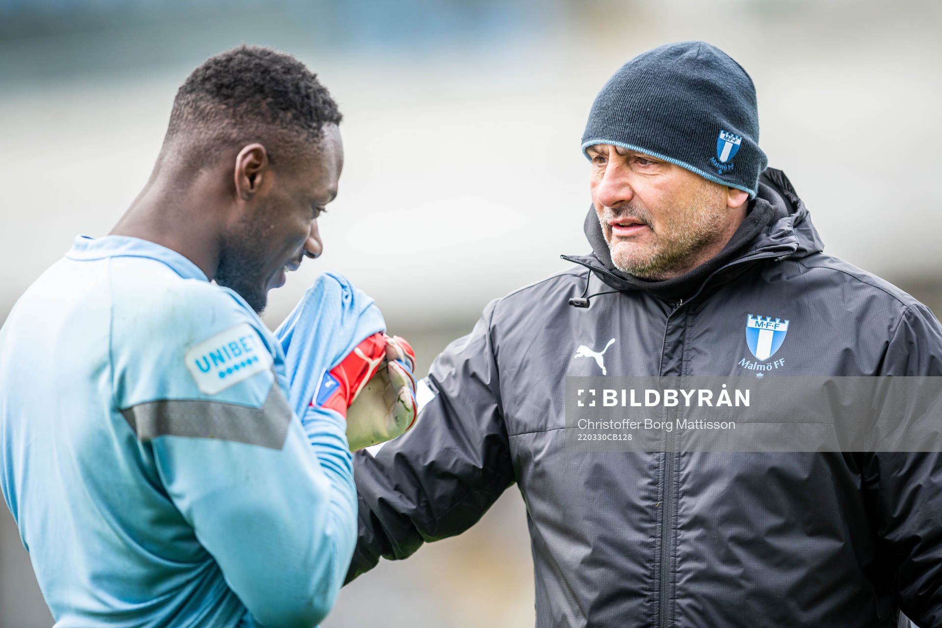 Målvakt Ismael Diawara och målvaktstränare Jonnie Fedel