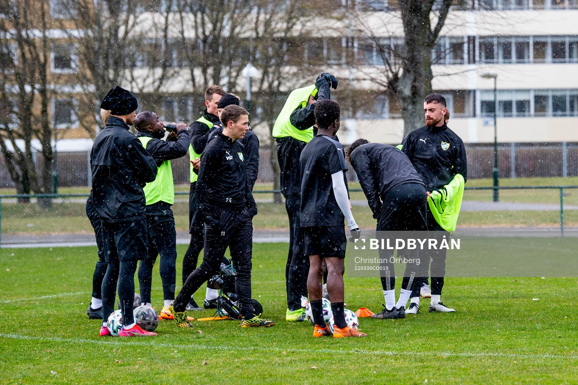Spelarna under en träning med IFK Malmö den 30 mars 2022 i Malmö. 