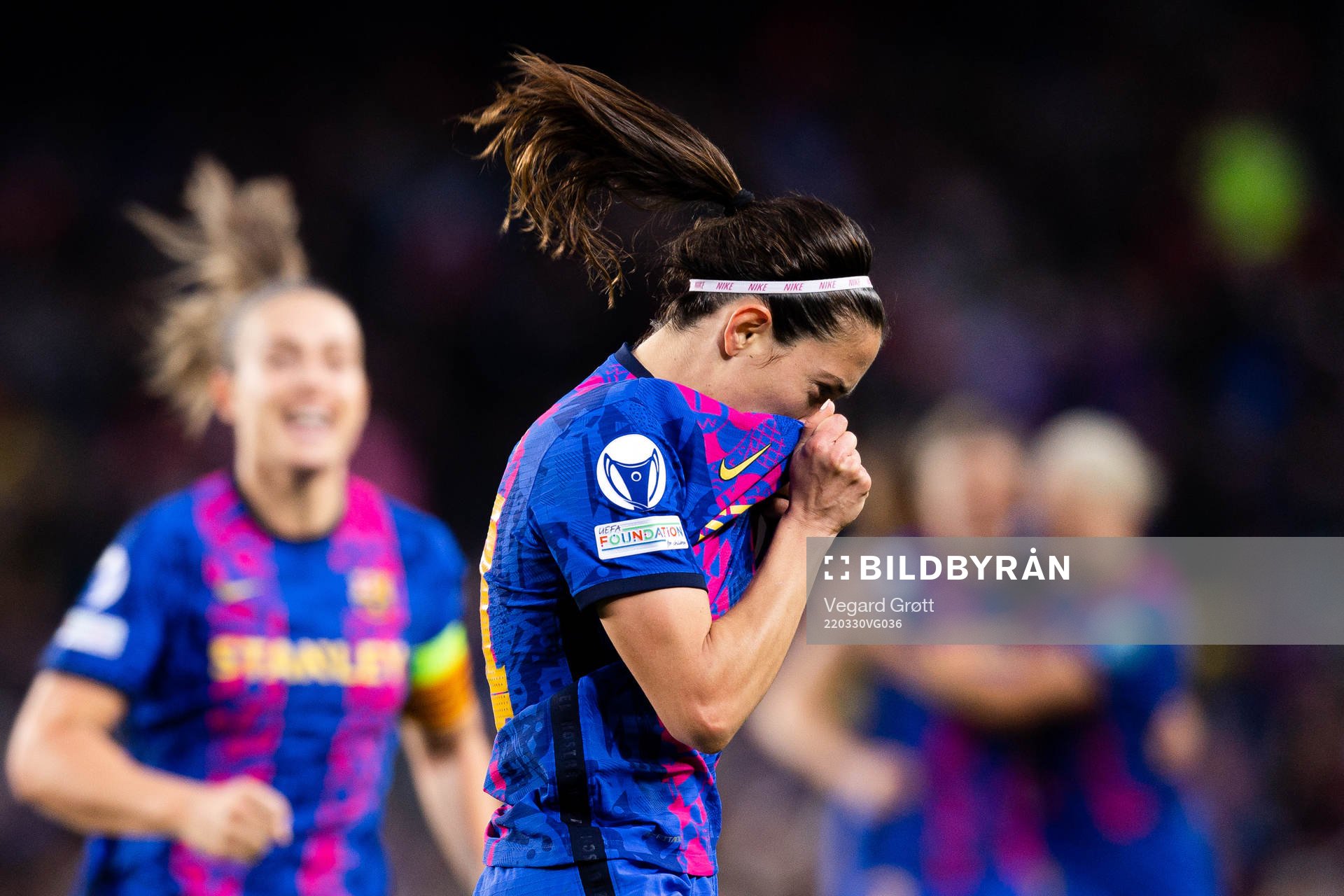 Aitana Bonmati of Barcelona celebrates the 2-2 goal