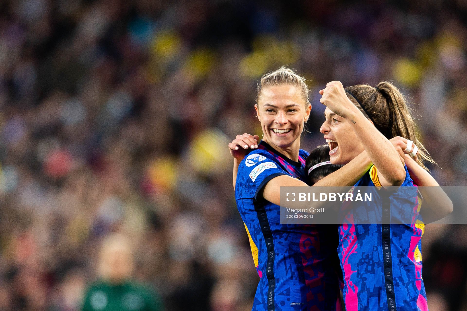 Fridolina Rolfö, Alexia Putellas and Aitana Bonmati of