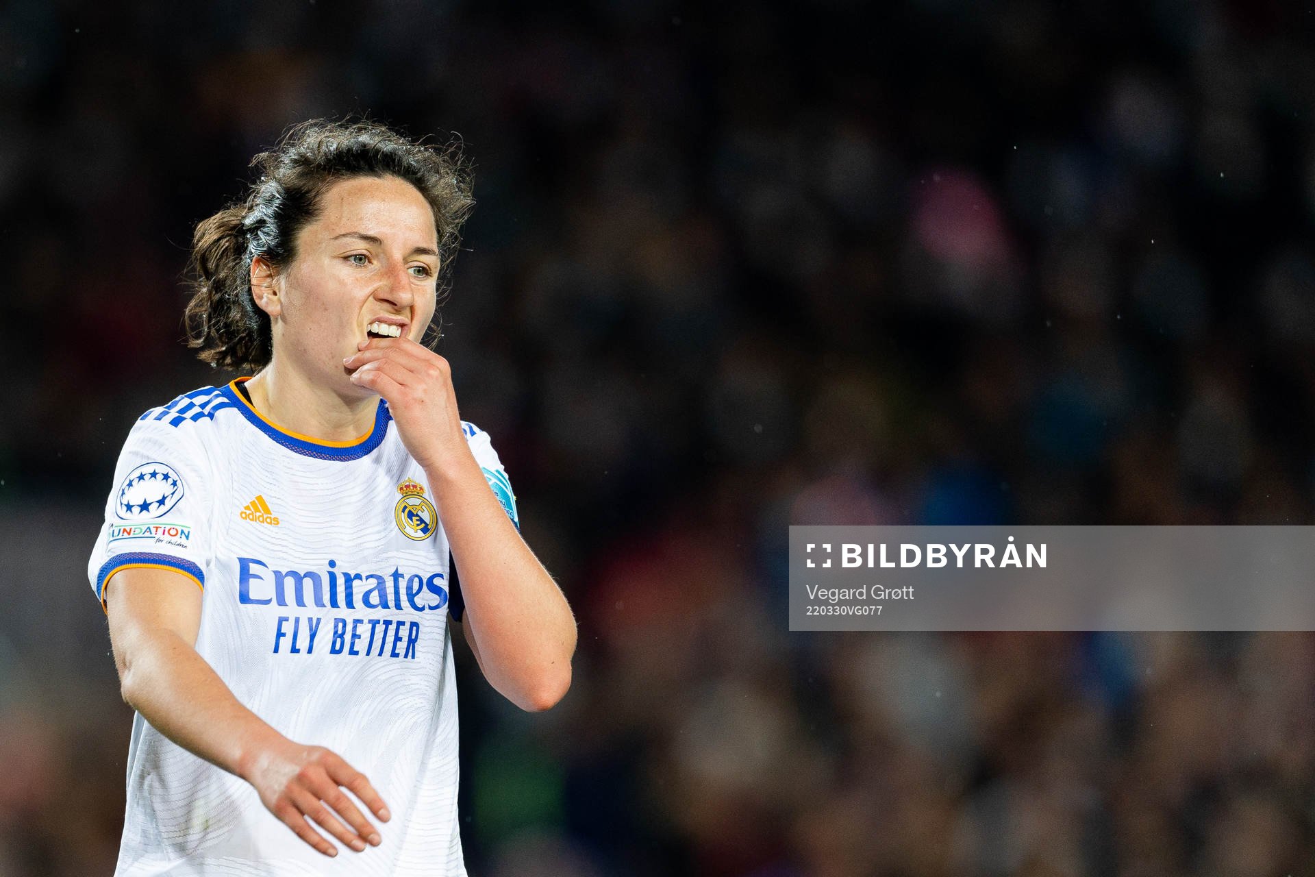 Ivana Andres of Real Madrid looks dejected