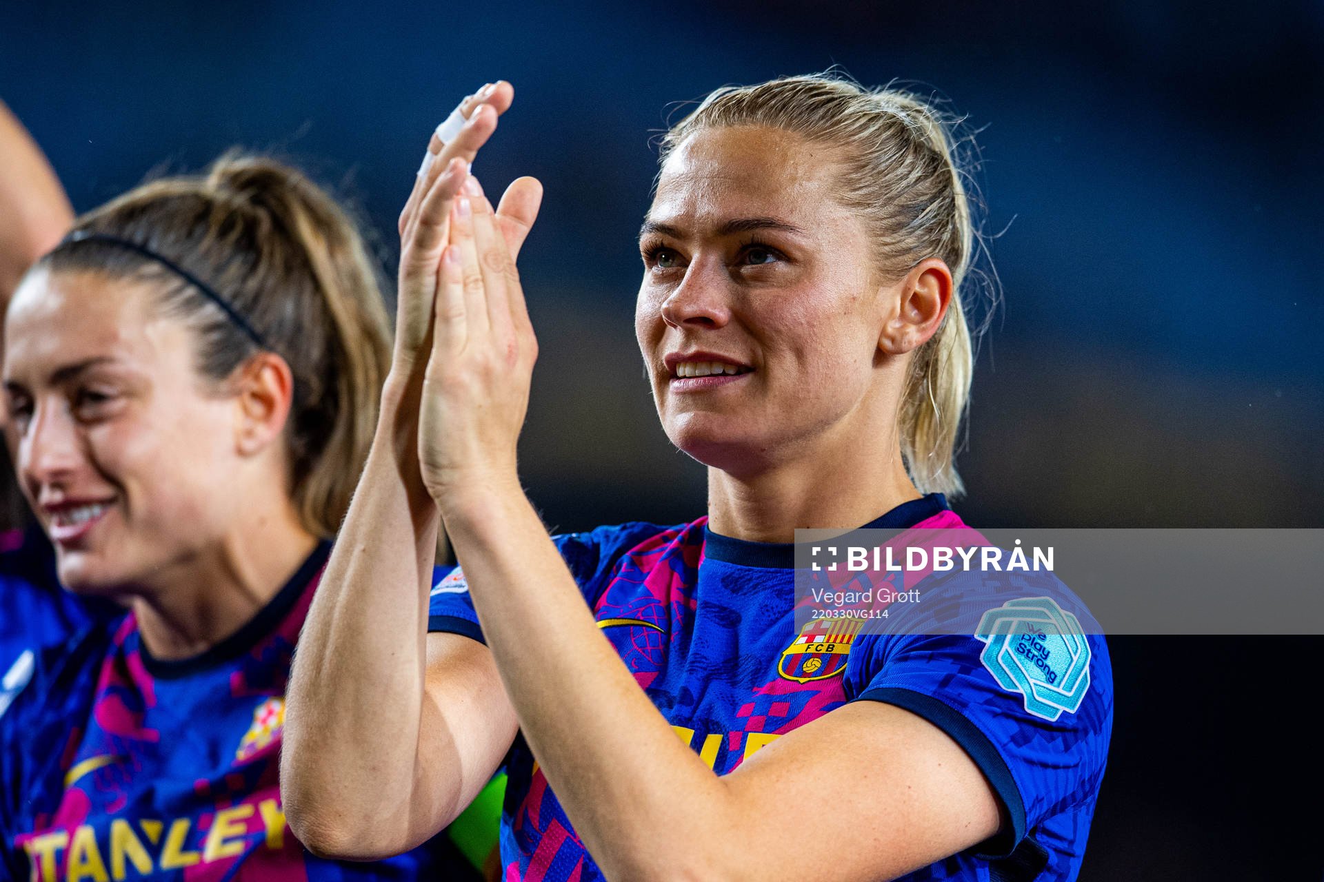 Fridolina Rolfö of Barcelona celebrates