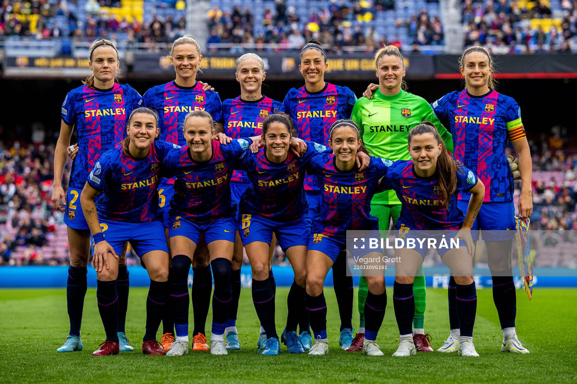 Players of Barcelona pose for a team photo