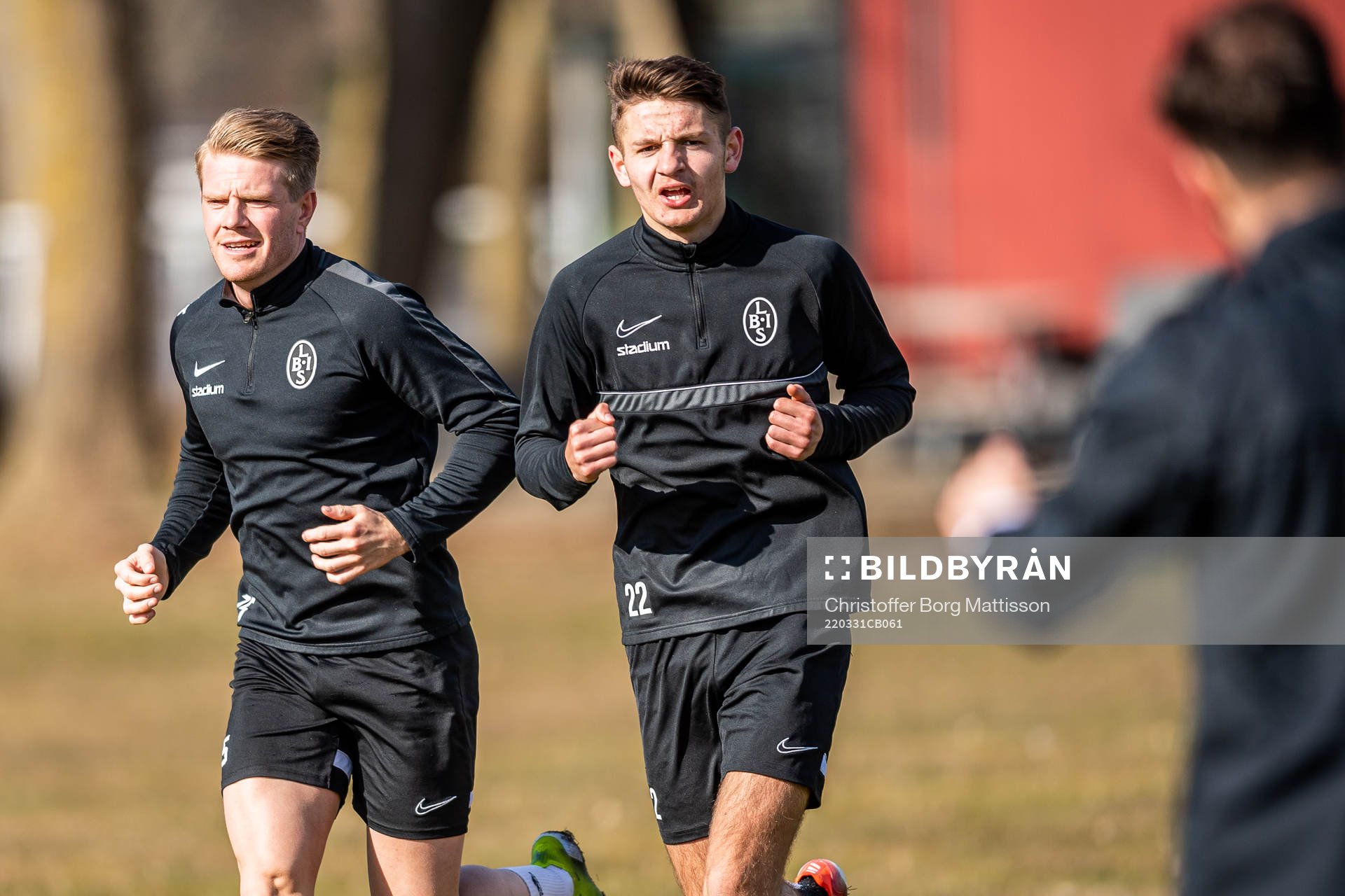Jacob Blixt och Allen Smajic under en träning med Landskrona den 31 mars 2022 i Landskrona. 