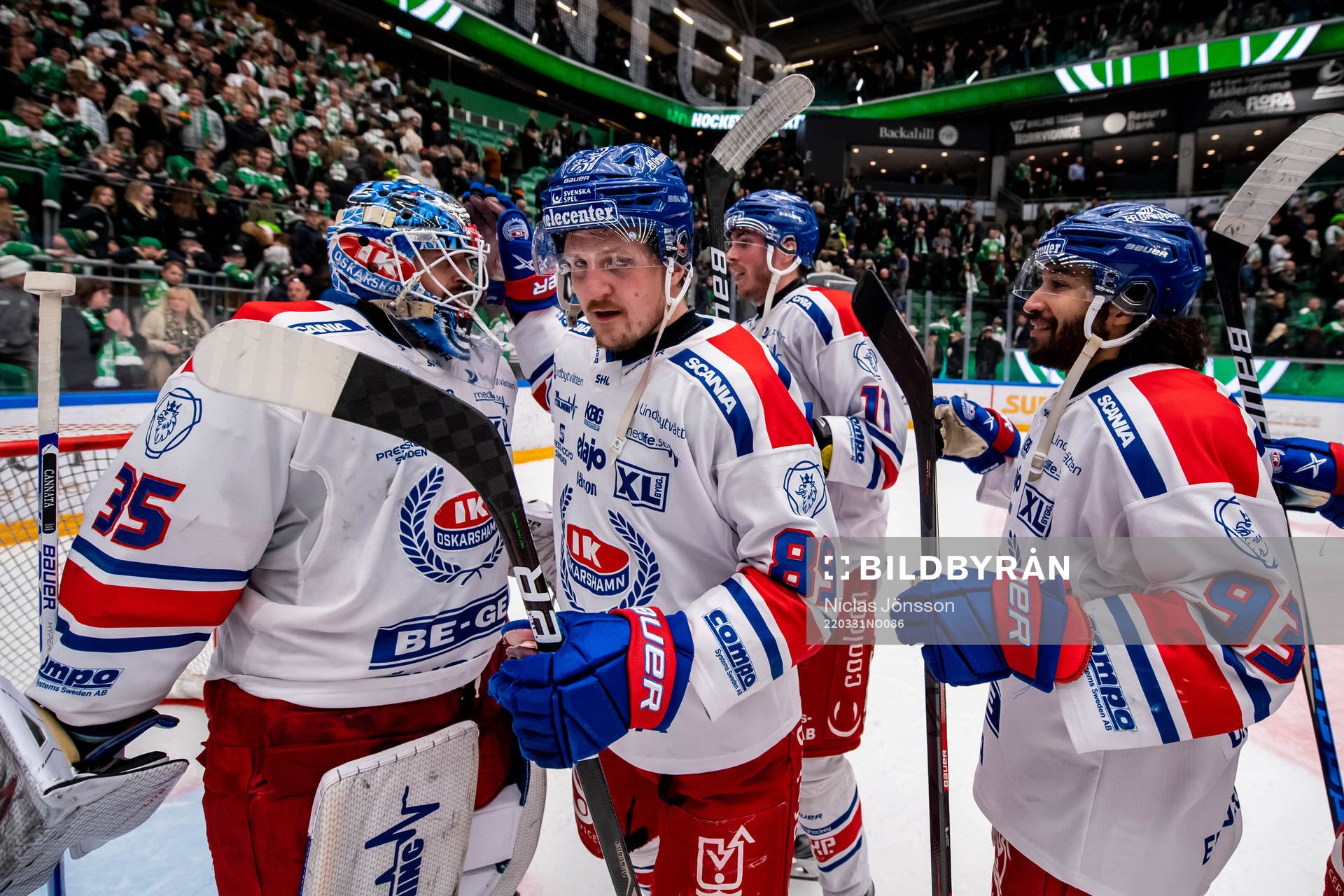 Oskarshamns målvakt Joe Cannata  och Patrik Karlkvist