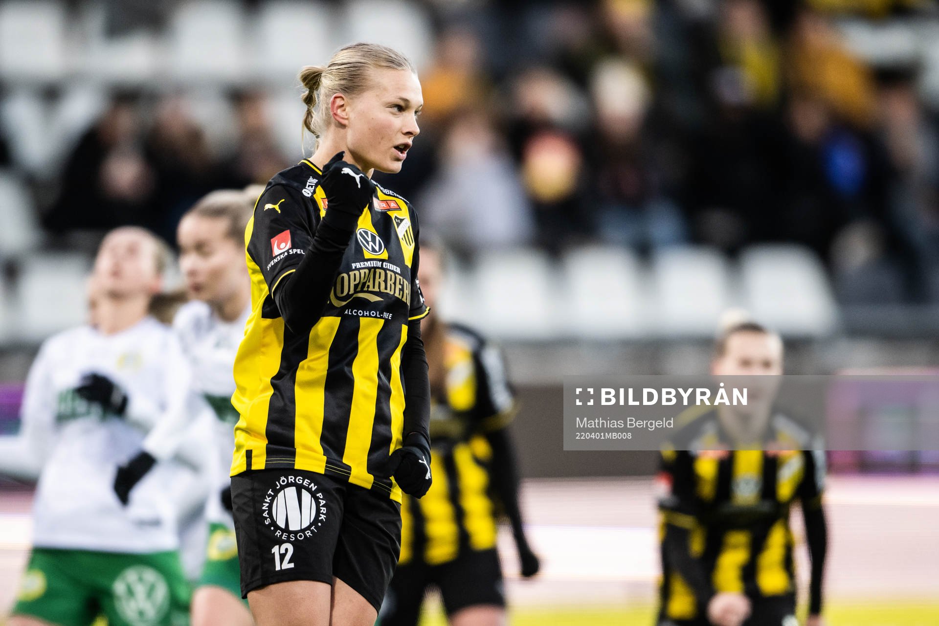 Häckens Stine Larsen jublar