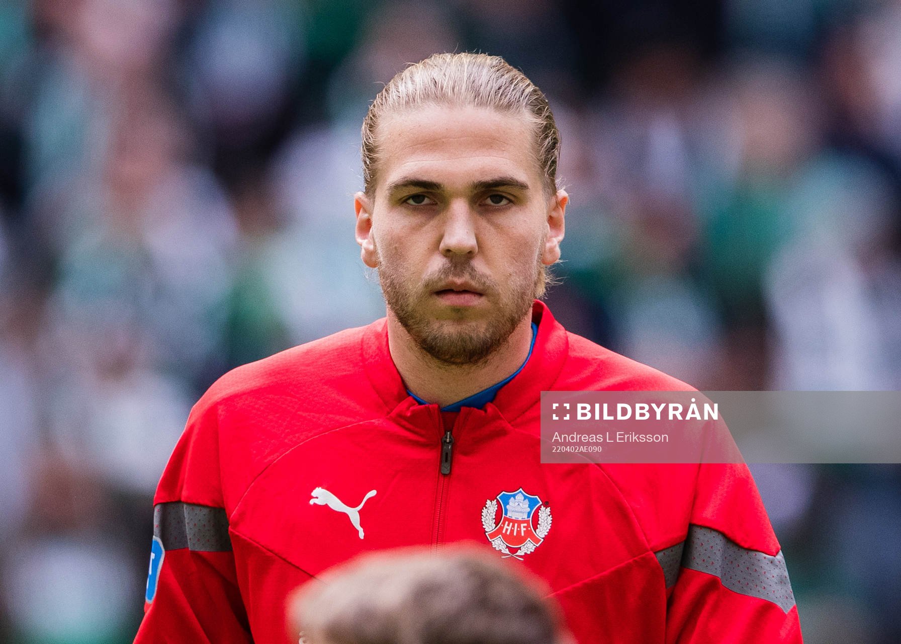 Helsingborgs Charlie Weberg innan fotbollsmatchen i