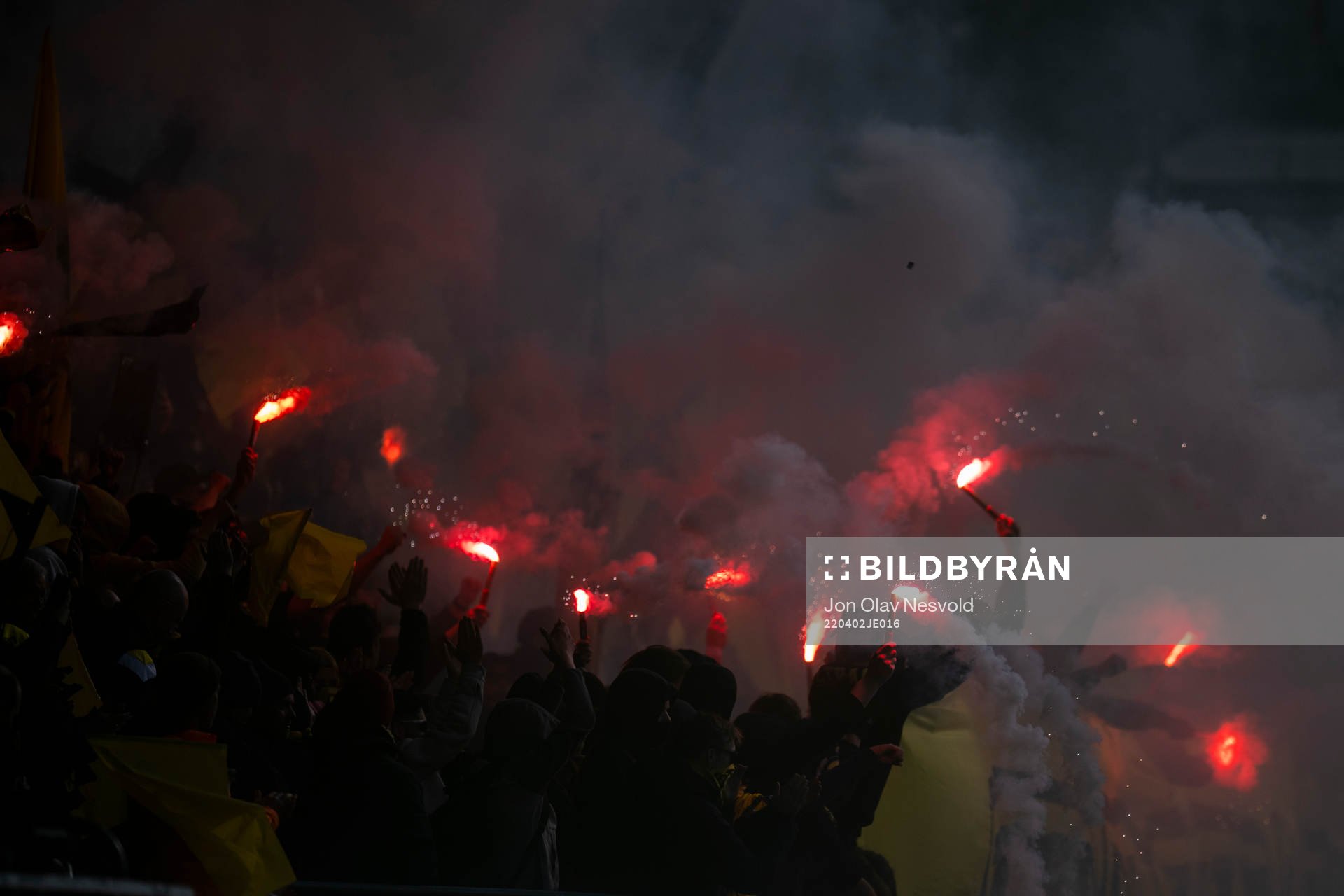 Pyro effects among supporters