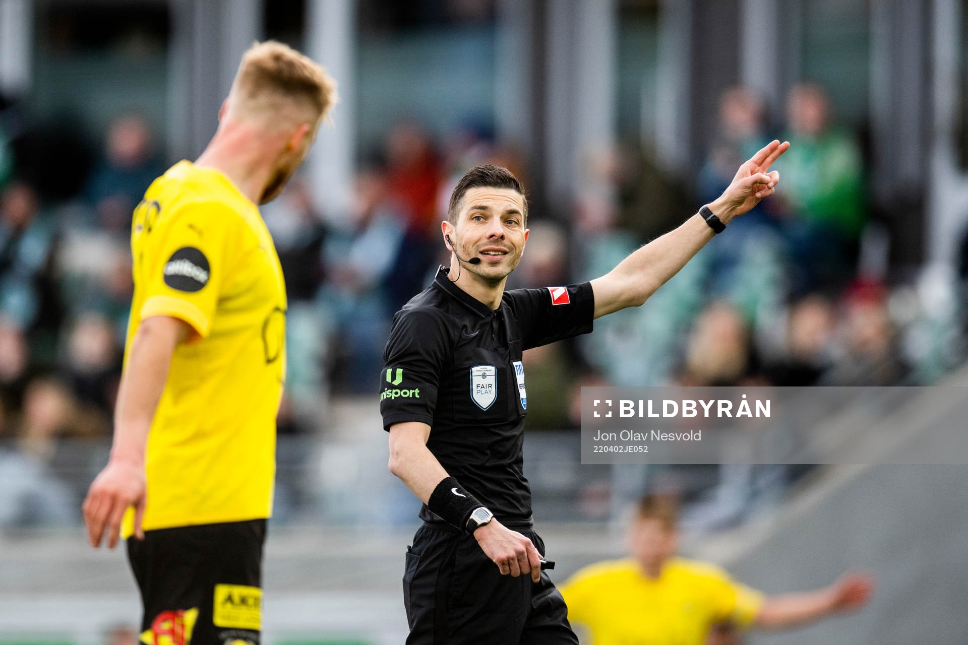Tore Hansen, referee