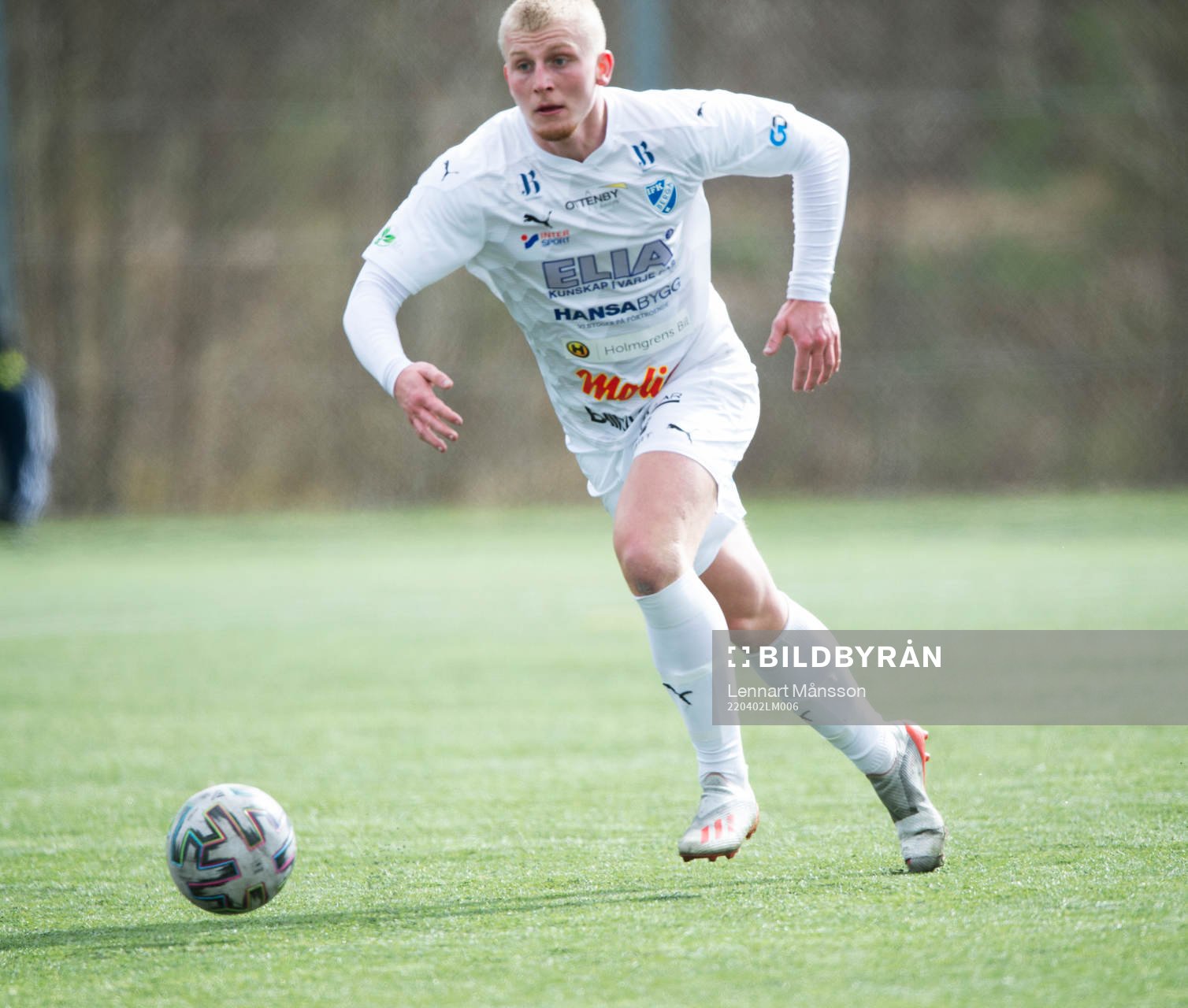 Bergas Oscar Dahlström i matchen i div. 2 Södra Götaland