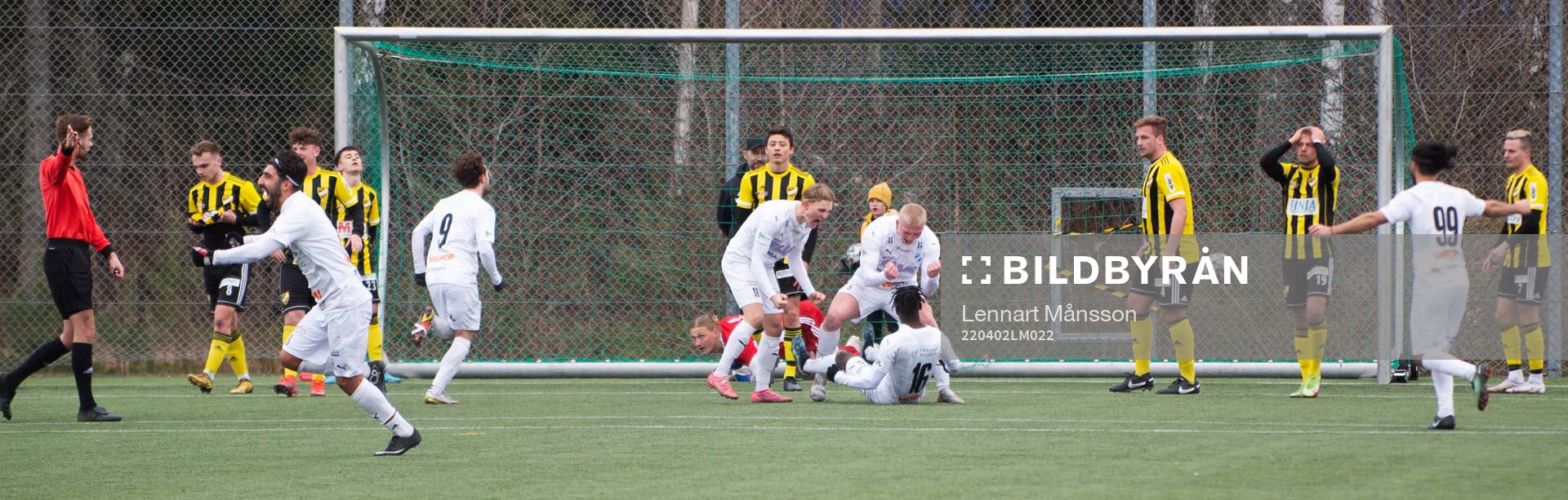 1-1 i 93:e minuten i matchen i div. 2 Södra Götaland mellan IFK Hässleholm och IFK Berga i Hässleholm 2 april 2022.