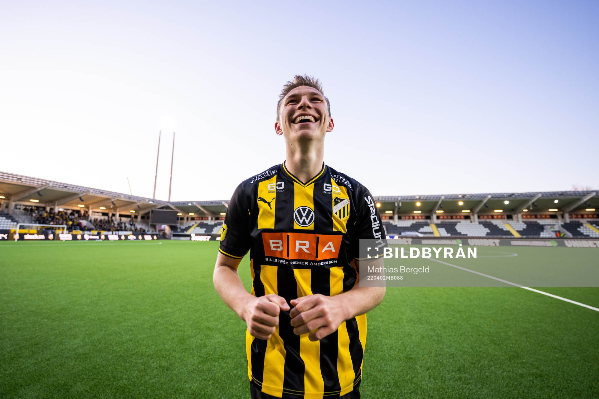 Häckens Kristoffer Lund Hansen jublar