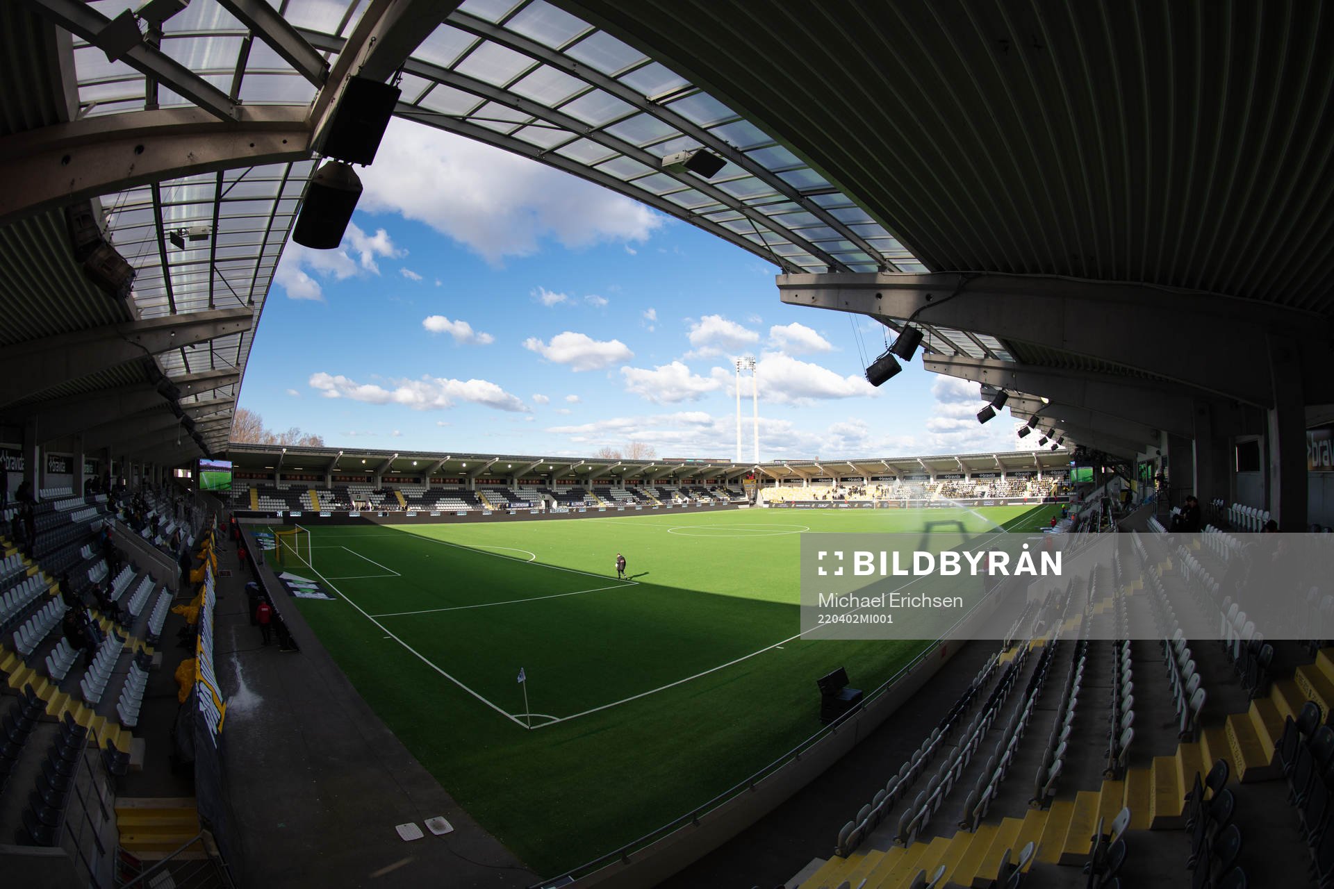 Bravida Arena innan fotbollsmatchen i Allsvenskan mellan