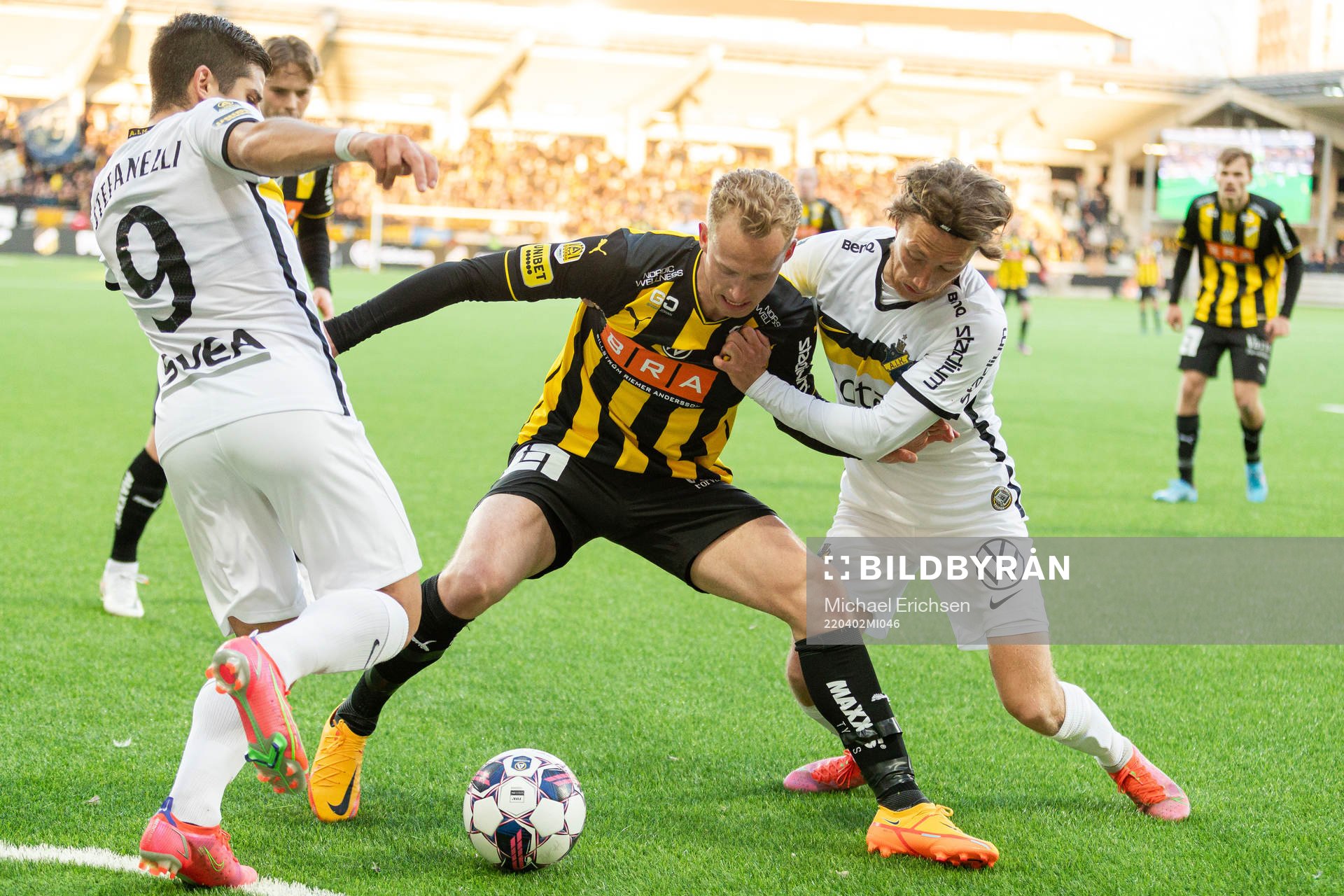 s Nicolas Stefanelli och Axel Björnström
