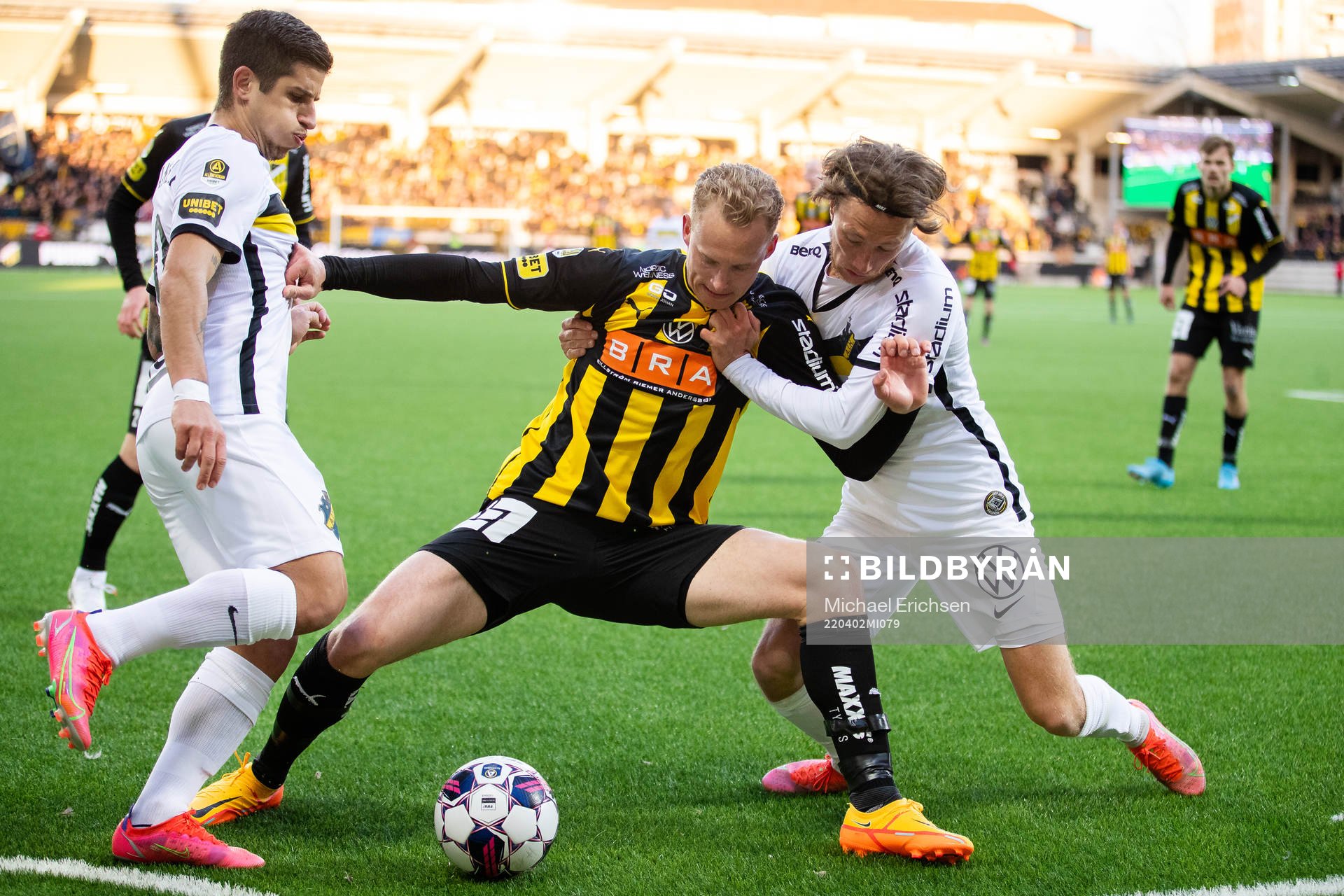 s Nicolas Stefanelli och Axel Björnström