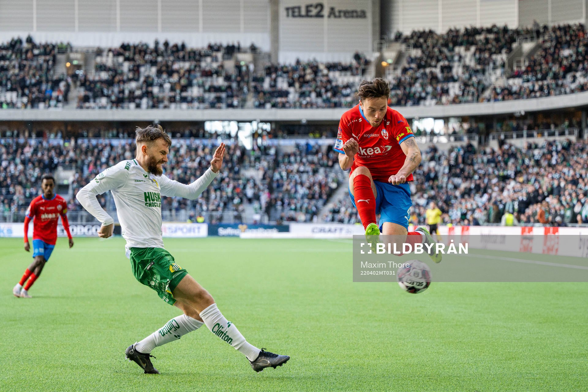 Hammarbys Simon Sandberg och Helsingborgs Viljormur Davidsen