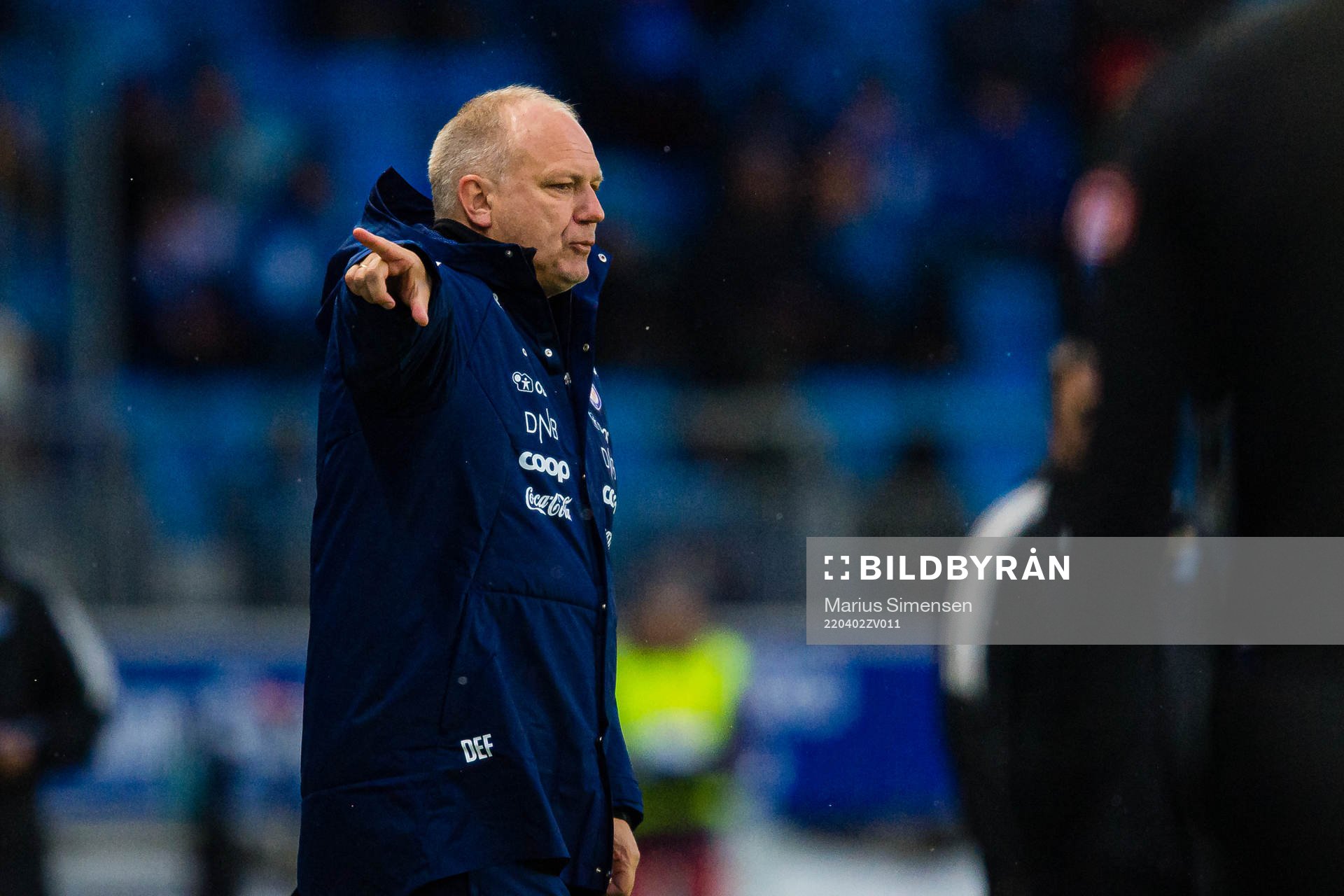 Dag-Eilev Fagermo, head coach of Vålerenga, during the Eliteserien match between Molde and Vålerenga on April 2, 2022 in Molde.