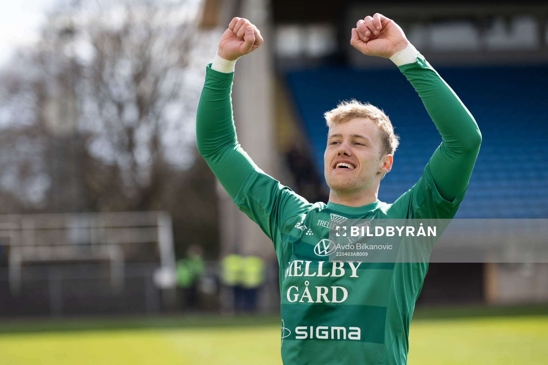 Trelleborgs målvakt Kasper Thiesson Kristensen jublar