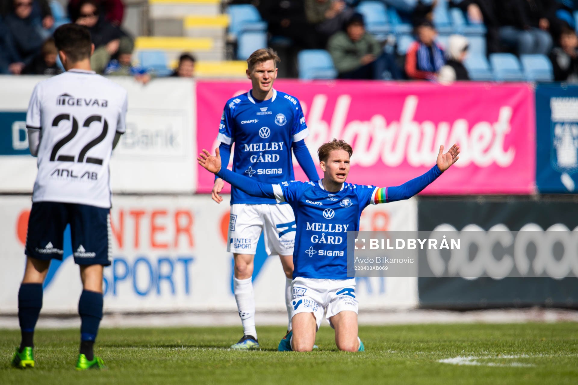 Trelleborgs Johan Blomberg agerar