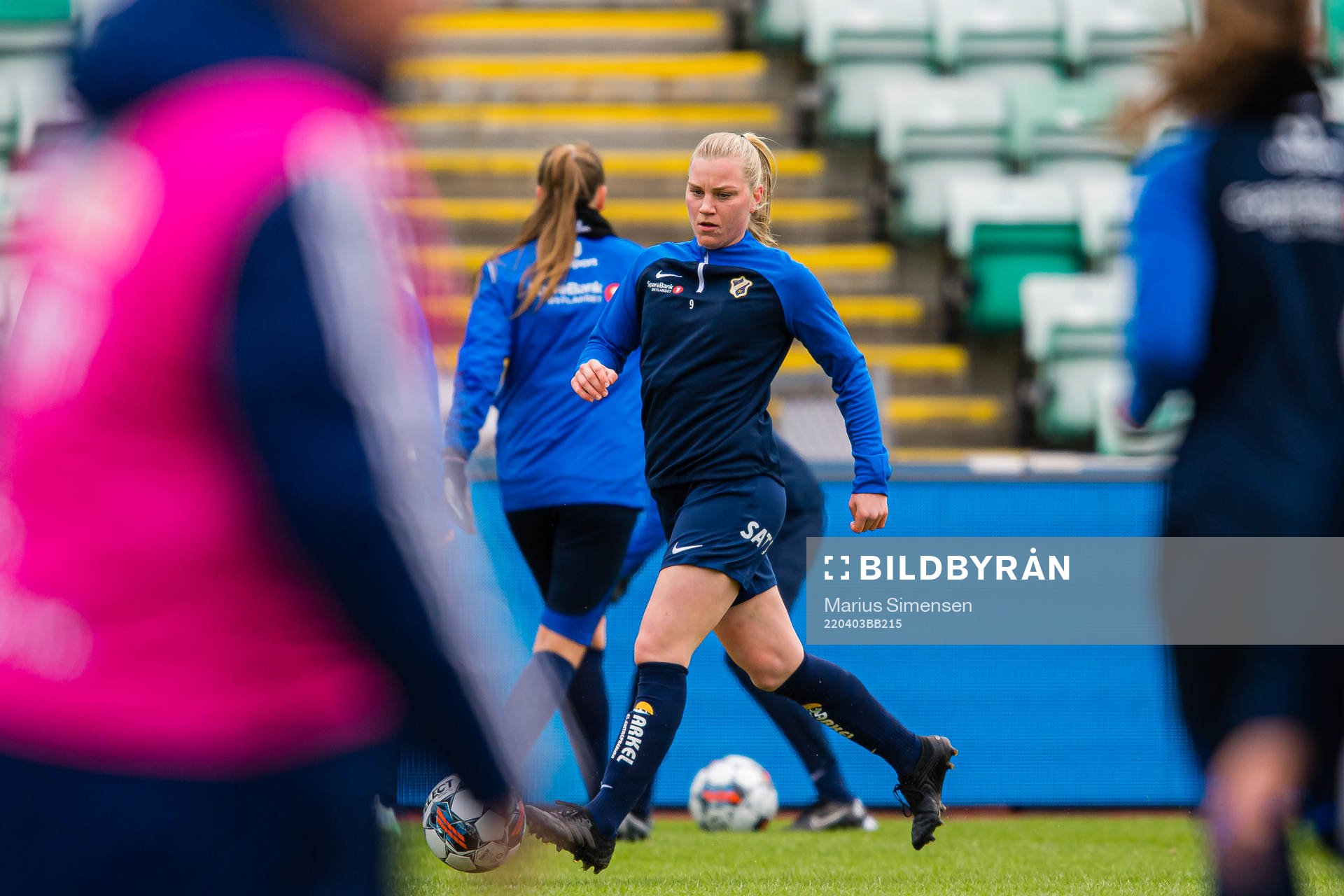 Linn Huseby of Stabæk warms up ahead of the Toppserien football match between Stabæk and Lyn on April 3, 2022 in Bekkestua.