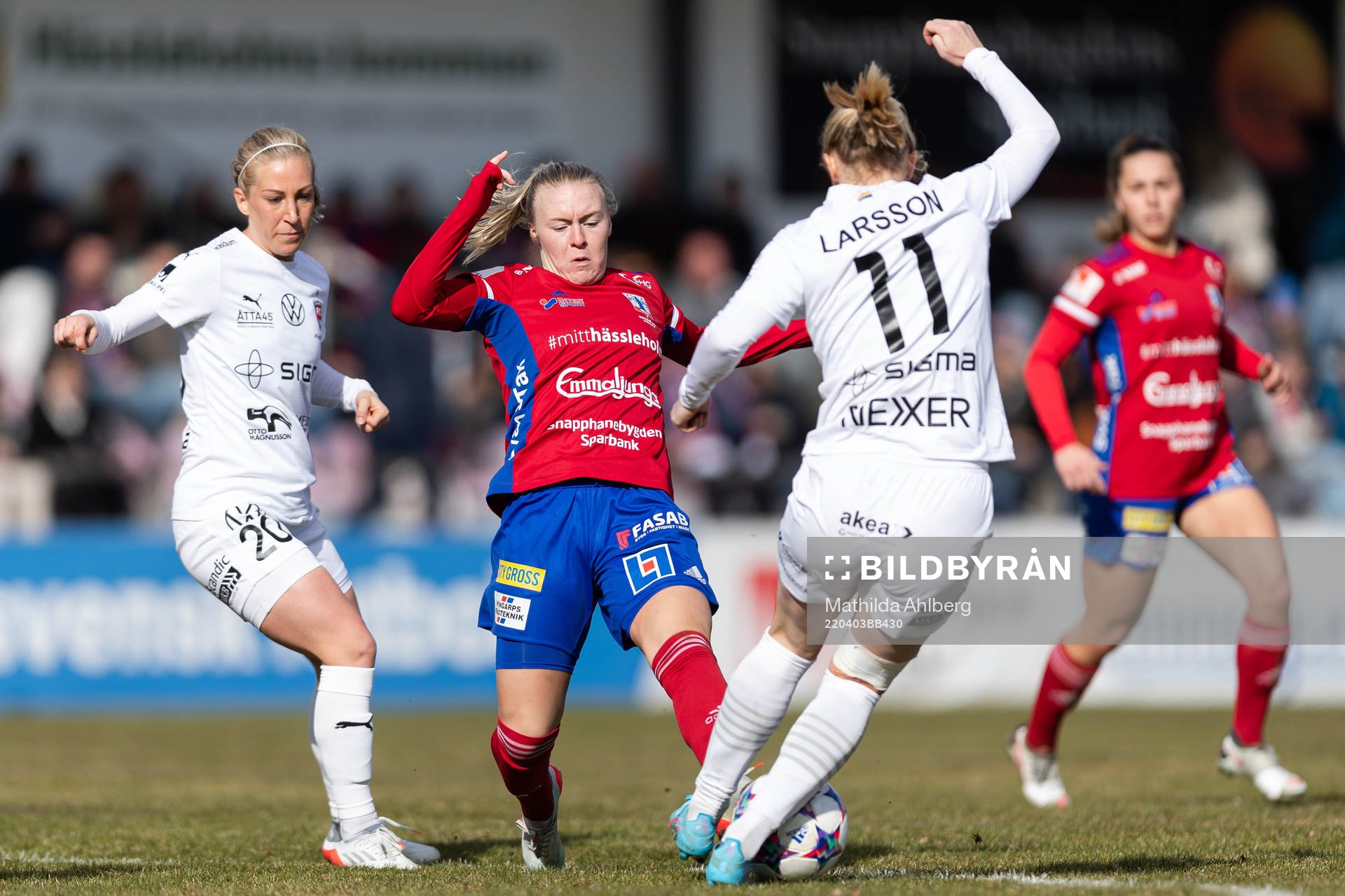 Vittsjös Jutta Rantala i en kamp mot Rosengårds Mia